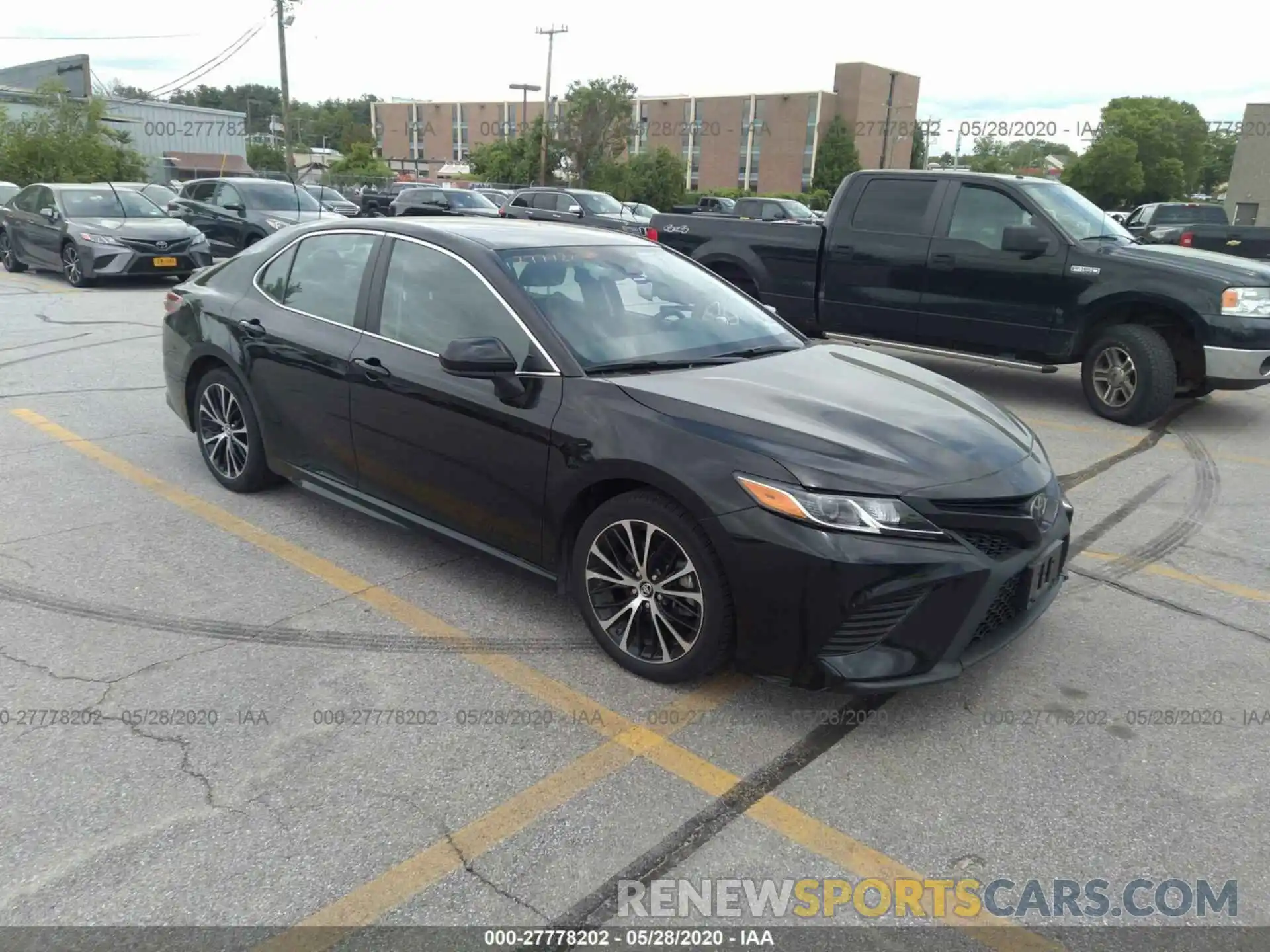 1 Photograph of a damaged car 4T1B11HK3KU780567 TOYOTA CAMRY 2019