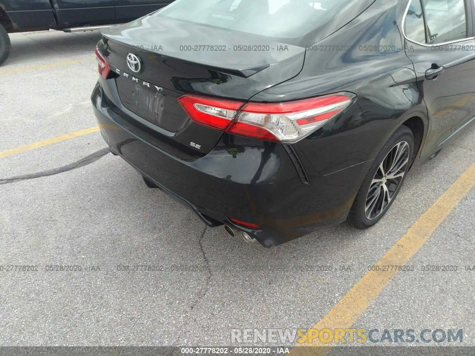 6 Photograph of a damaged car 4T1B11HK3KU780567 TOYOTA CAMRY 2019