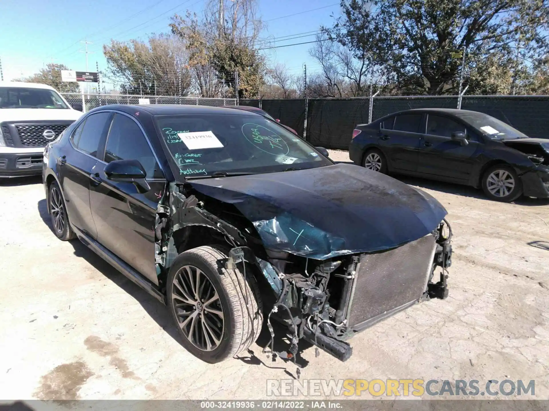 1 Photograph of a damaged car 4T1B11HK3KU780715 TOYOTA CAMRY 2019