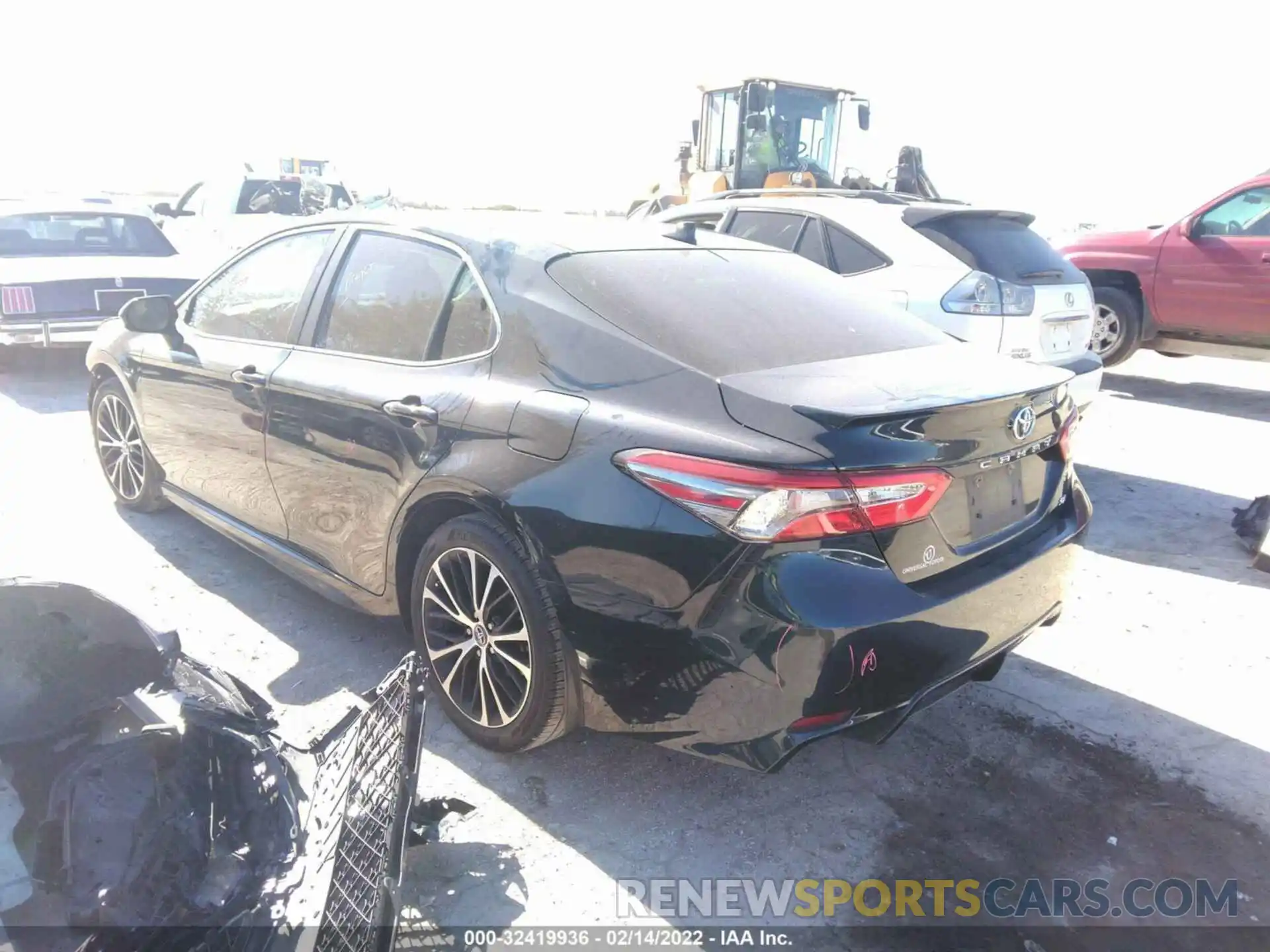 3 Photograph of a damaged car 4T1B11HK3KU780715 TOYOTA CAMRY 2019