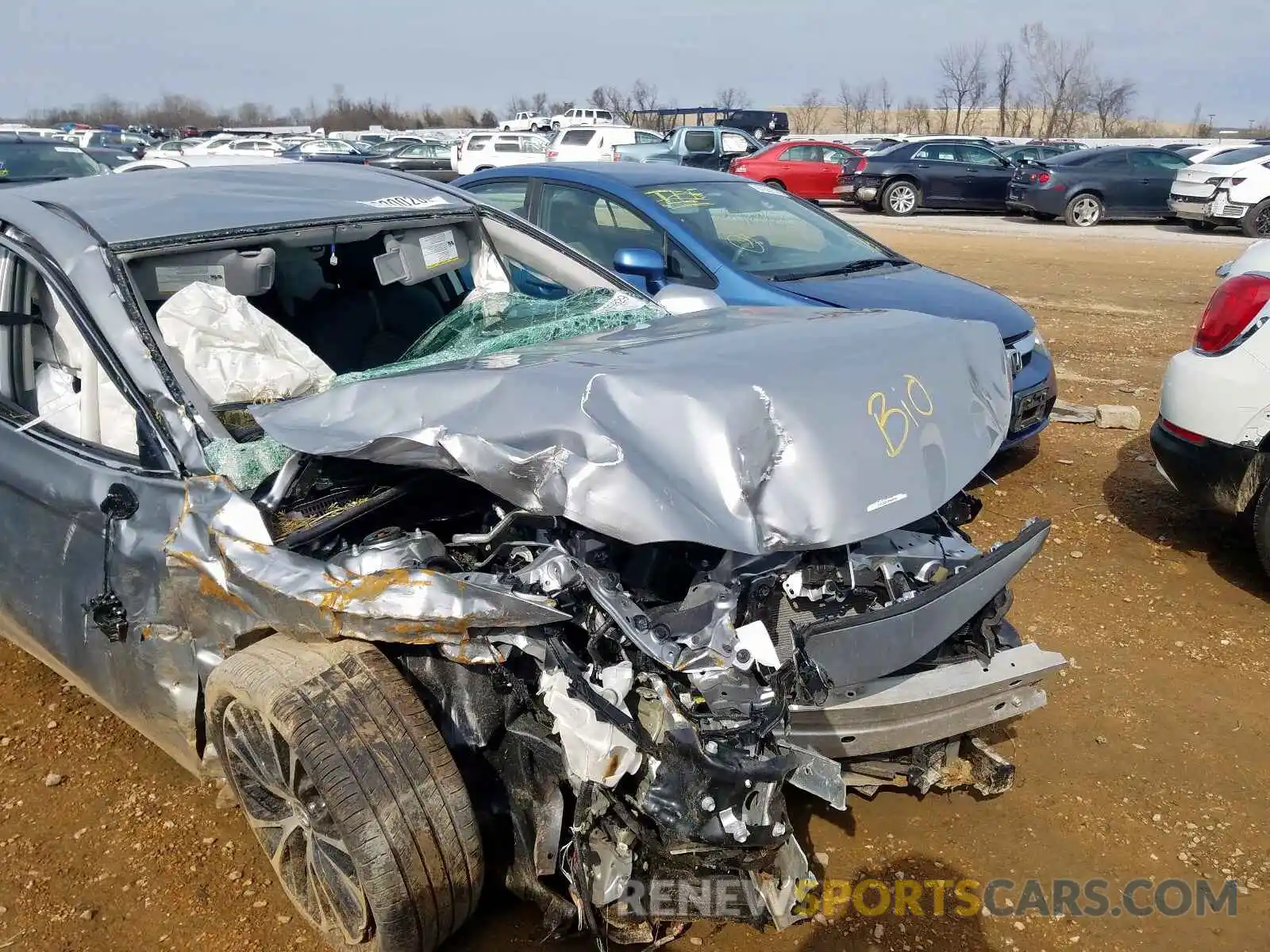 10 Photograph of a damaged car 4T1B11HK3KU782884 TOYOTA CAMRY 2019