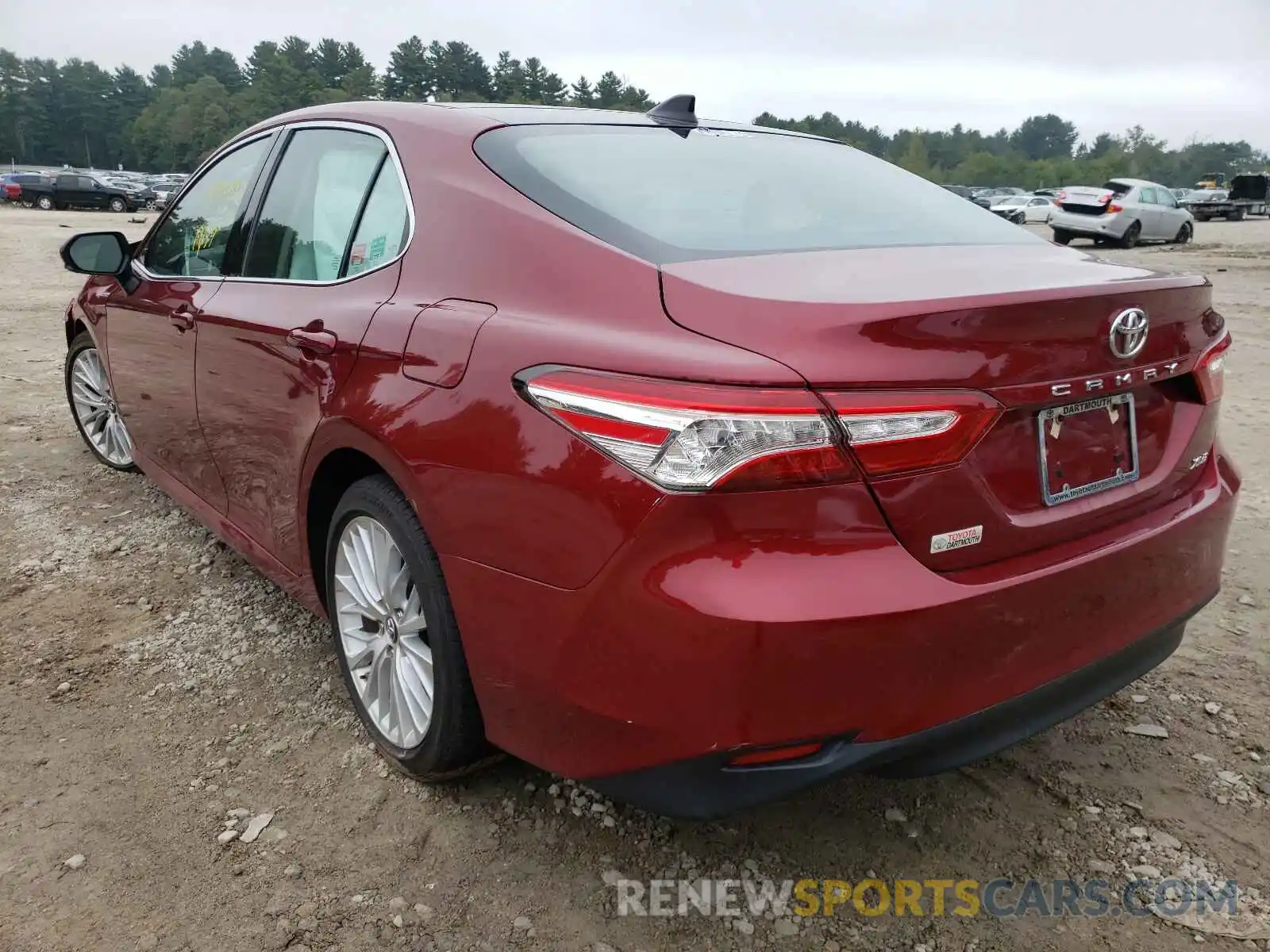 3 Photograph of a damaged car 4T1B11HK3KU785753 TOYOTA CAMRY 2019