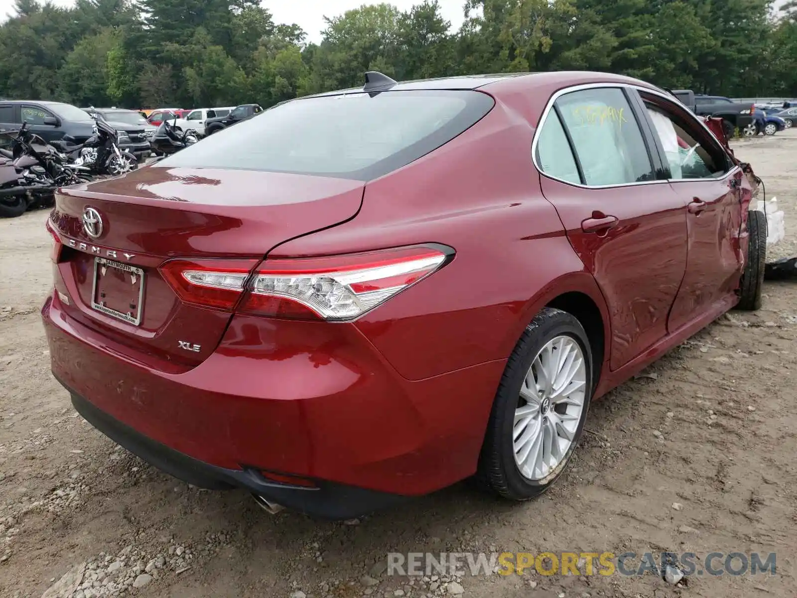 4 Photograph of a damaged car 4T1B11HK3KU785753 TOYOTA CAMRY 2019