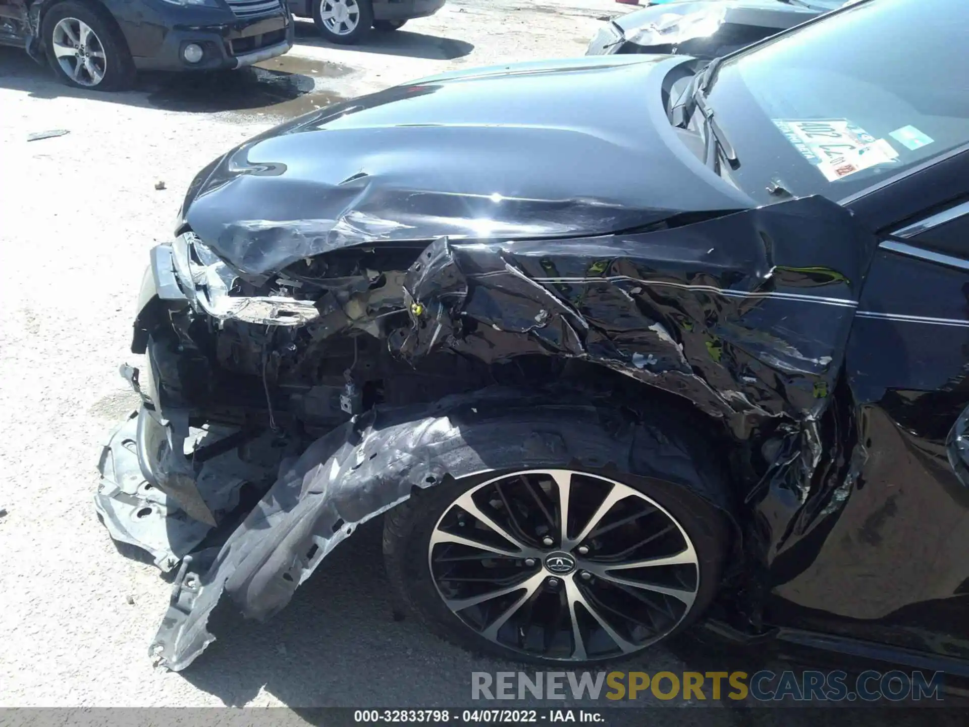 6 Photograph of a damaged car 4T1B11HK3KU786367 TOYOTA CAMRY 2019