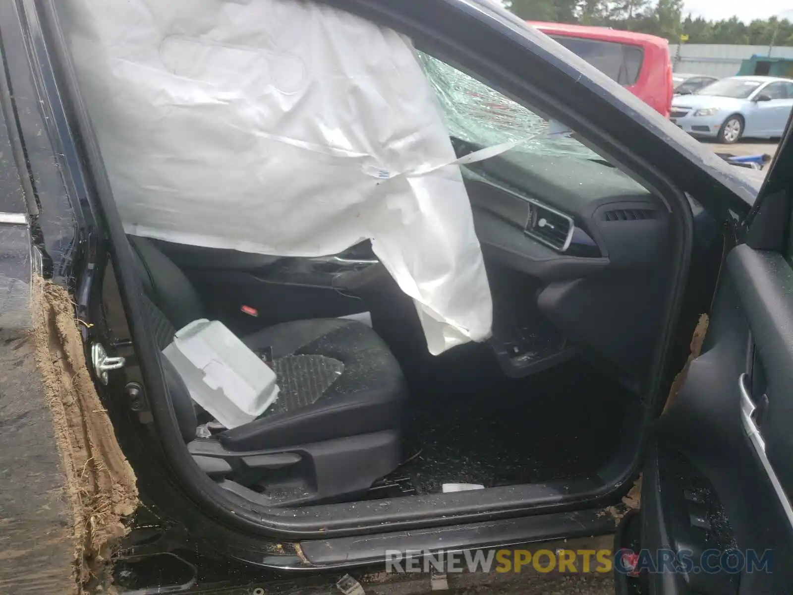 5 Photograph of a damaged car 4T1B11HK3KU787311 TOYOTA CAMRY 2019