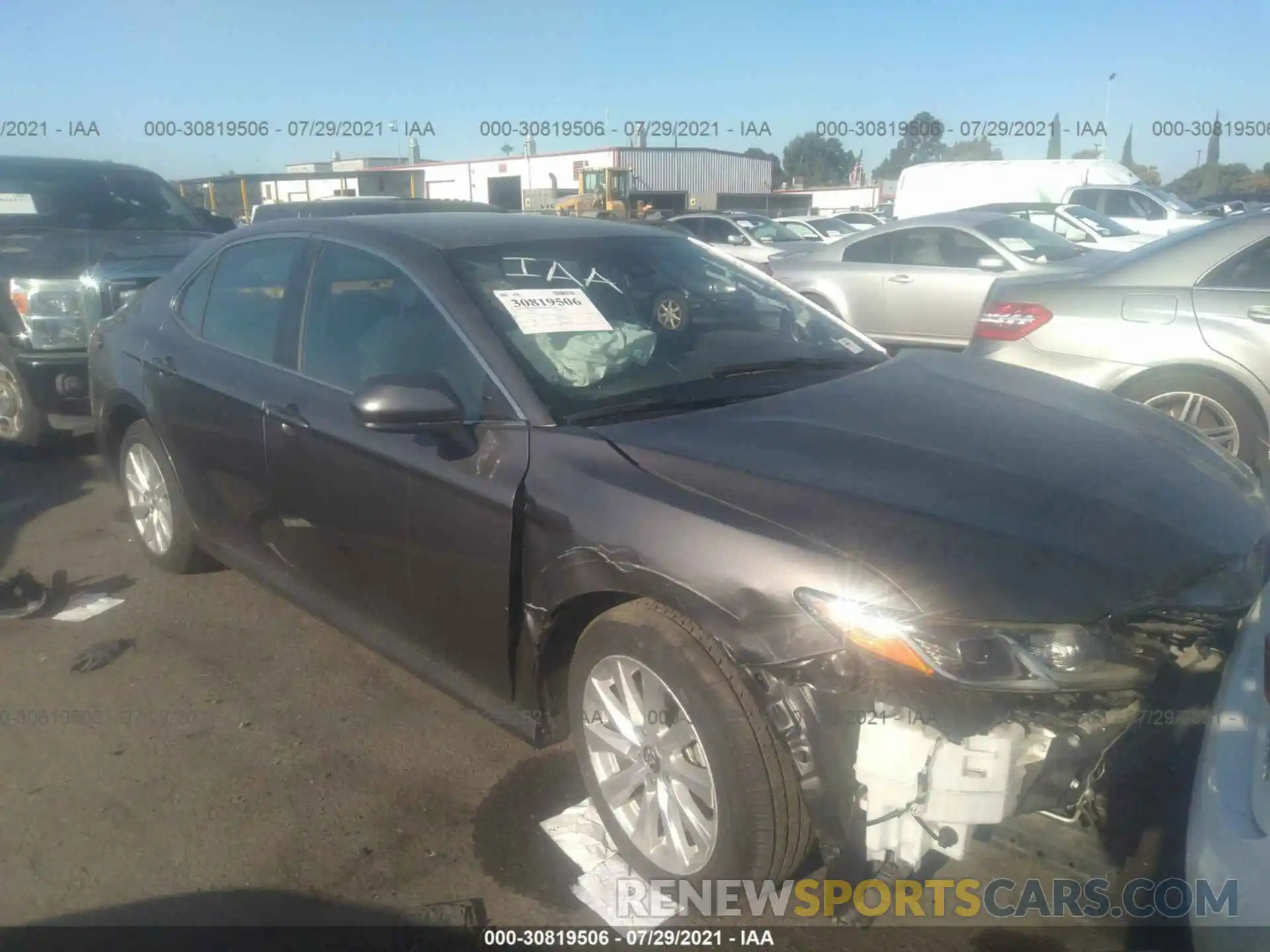 1 Photograph of a damaged car 4T1B11HK3KU787471 TOYOTA CAMRY 2019