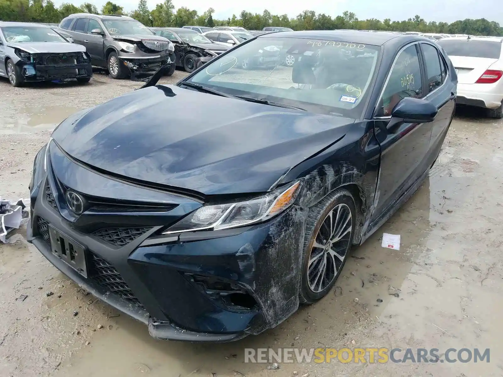 2 Photograph of a damaged car 4T1B11HK3KU787616 TOYOTA CAMRY 2019