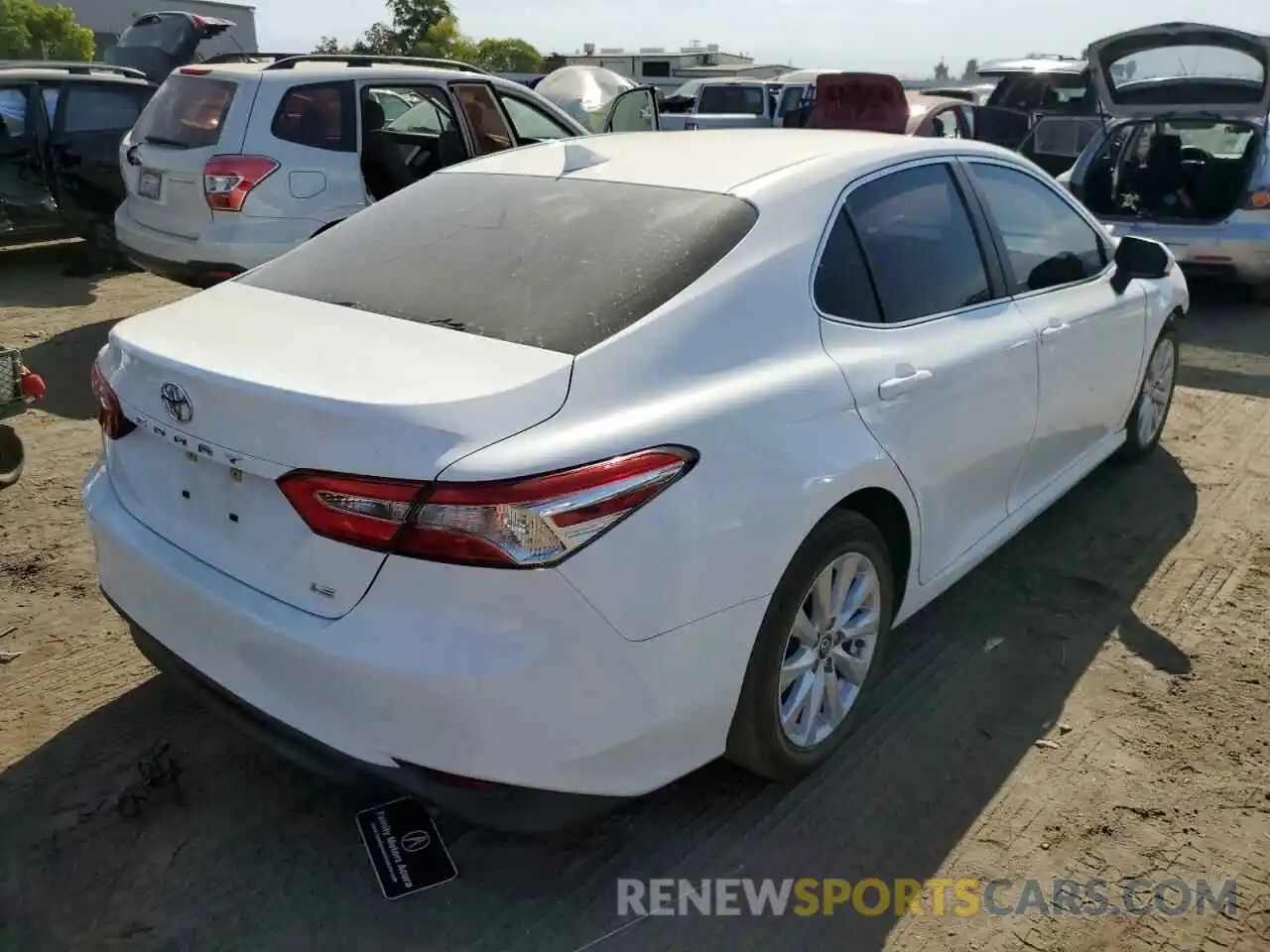 4 Photograph of a damaged car 4T1B11HK3KU788393 TOYOTA CAMRY 2019