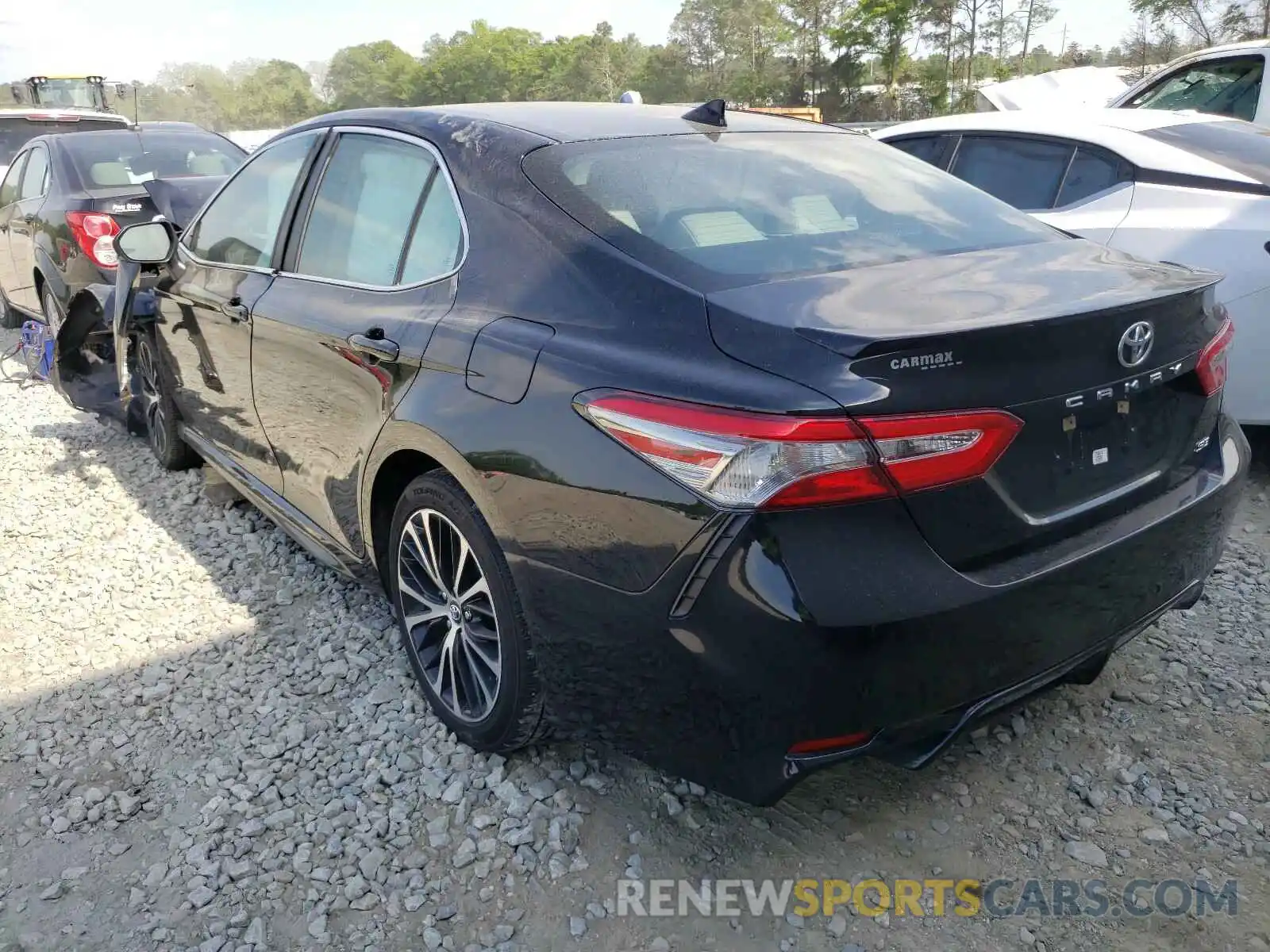 3 Photograph of a damaged car 4T1B11HK3KU788619 TOYOTA CAMRY 2019