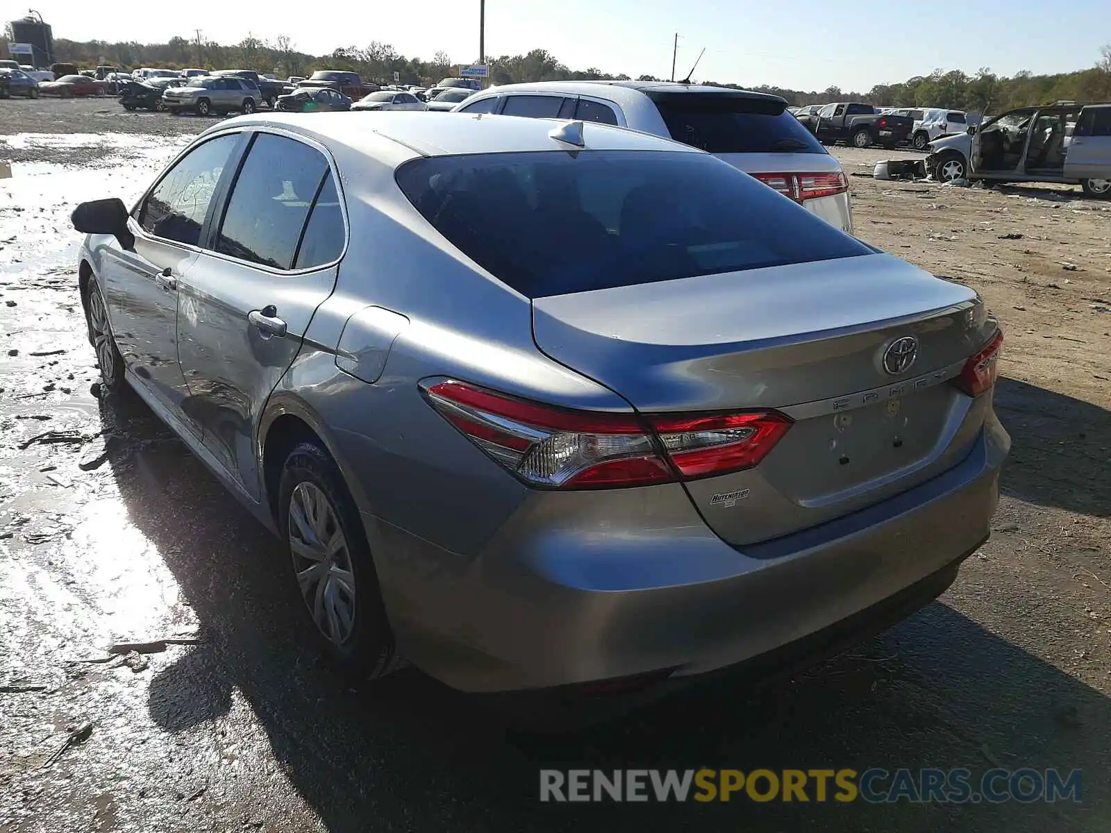 3 Photograph of a damaged car 4T1B11HK3KU789771 TOYOTA CAMRY 2019