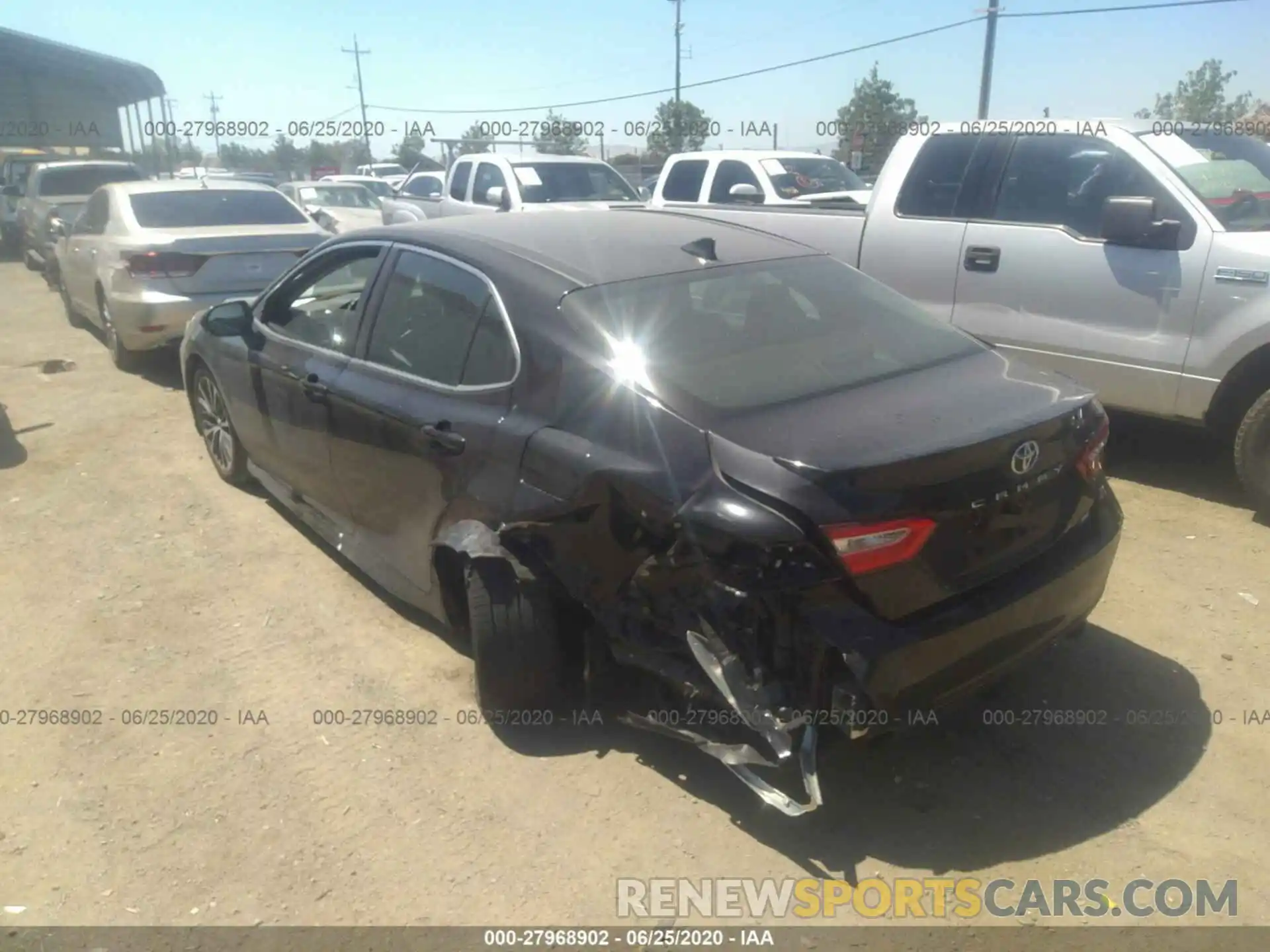 3 Photograph of a damaged car 4T1B11HK3KU790015 TOYOTA CAMRY 2019