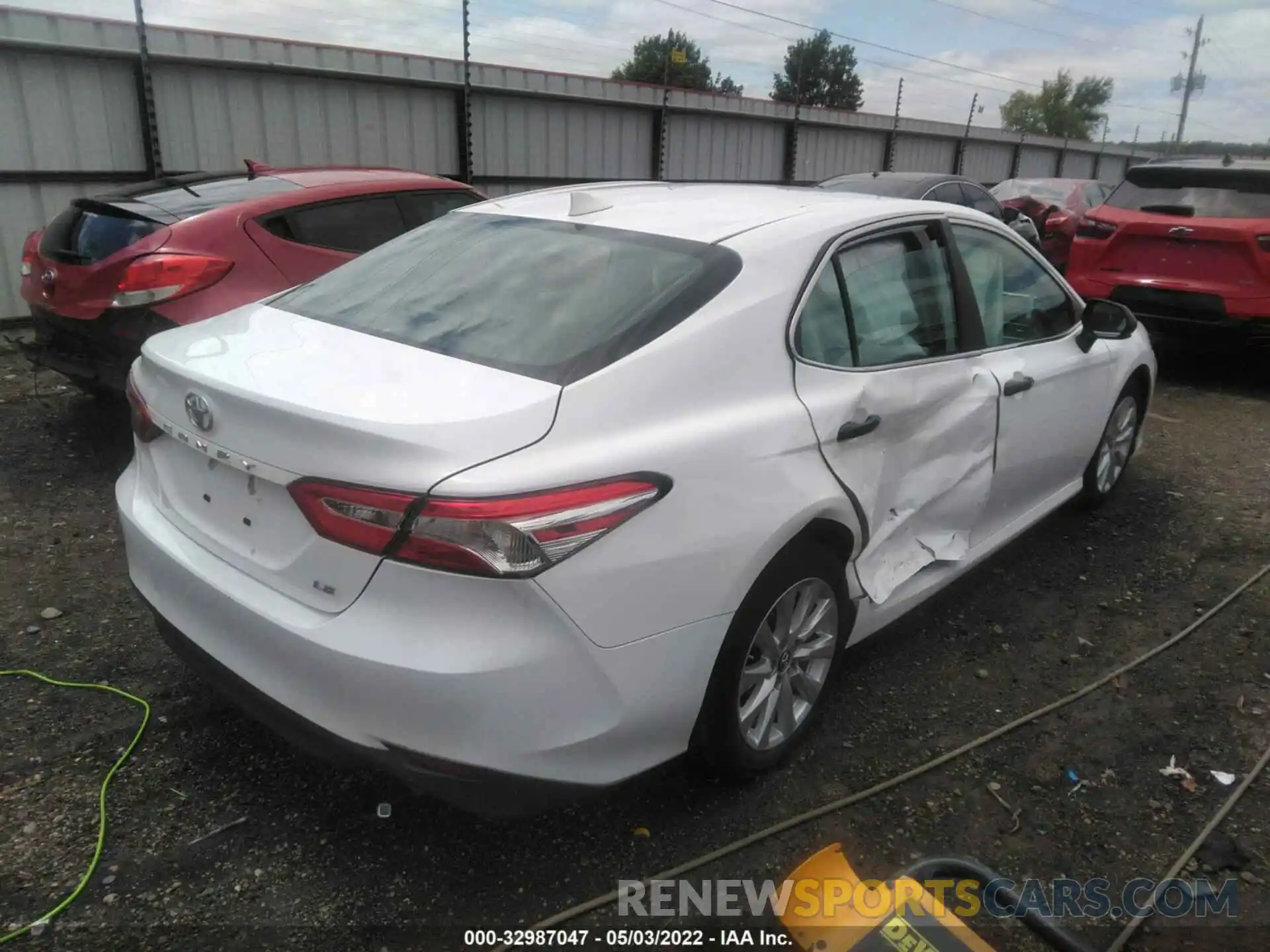 4 Photograph of a damaged car 4T1B11HK3KU791679 TOYOTA CAMRY 2019