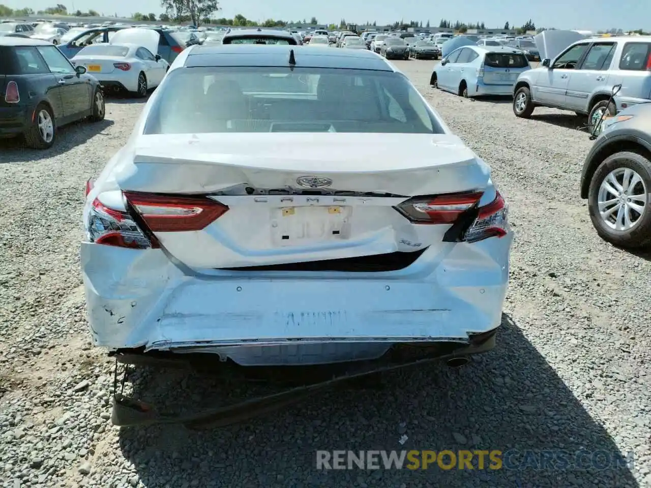 9 Photograph of a damaged car 4T1B11HK3KU791729 TOYOTA CAMRY 2019