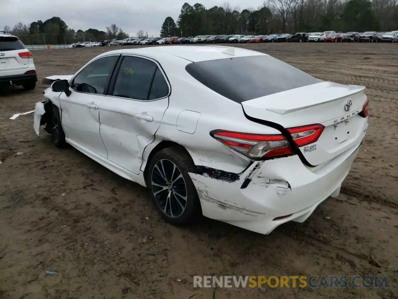 3 Photograph of a damaged car 4T1B11HK3KU794940 TOYOTA CAMRY 2019