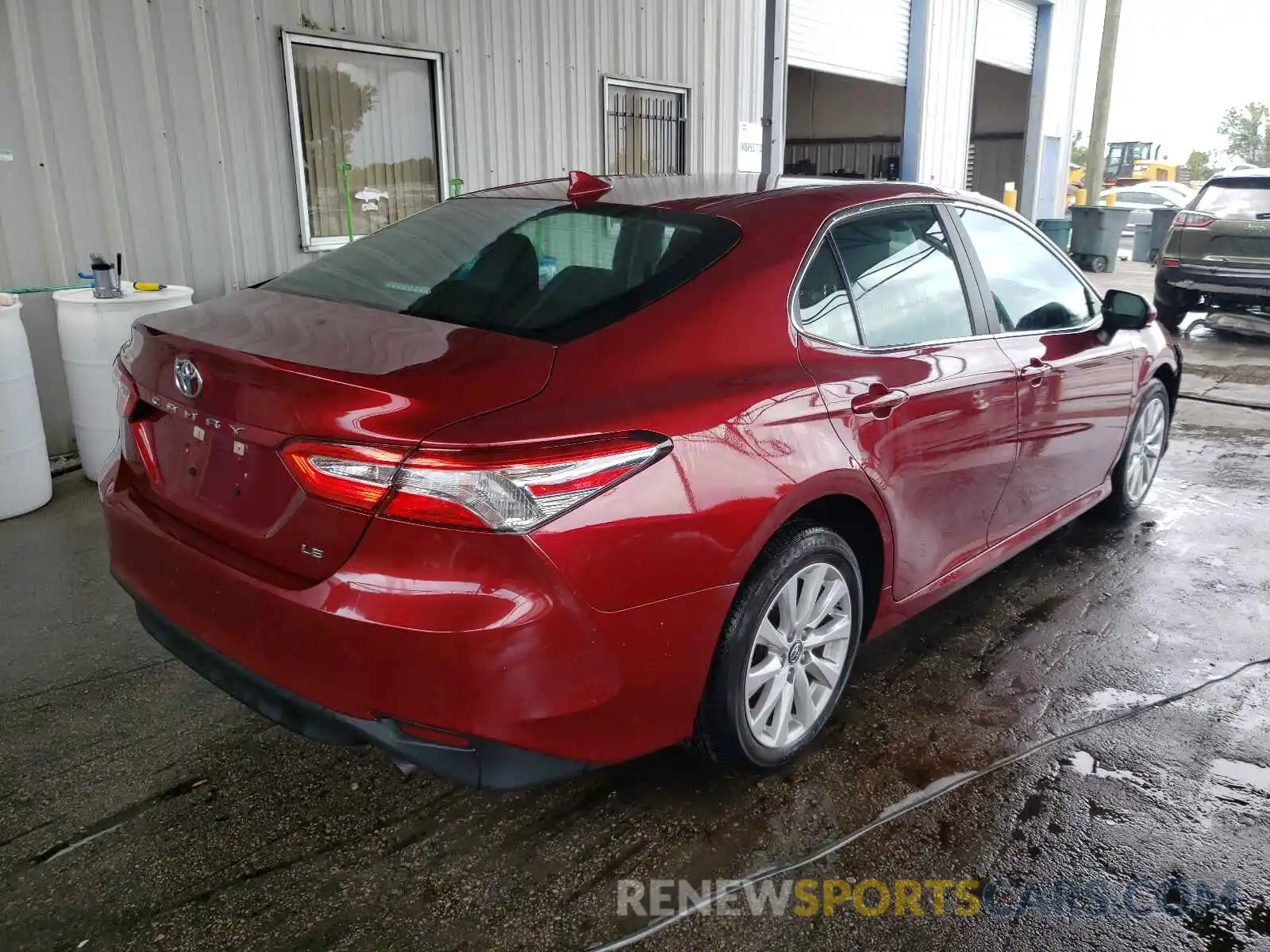 4 Photograph of a damaged car 4T1B11HK3KU797840 TOYOTA CAMRY 2019