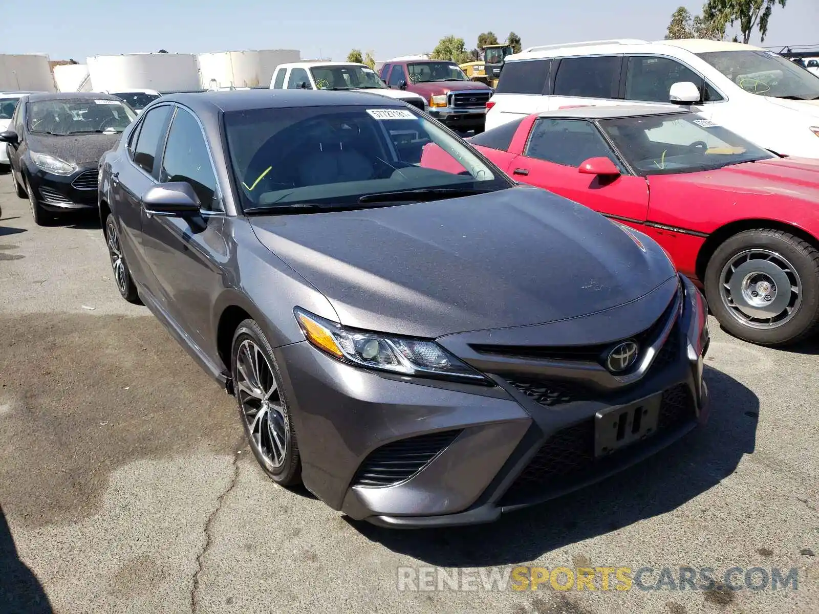 1 Photograph of a damaged car 4T1B11HK3KU799605 TOYOTA CAMRY 2019