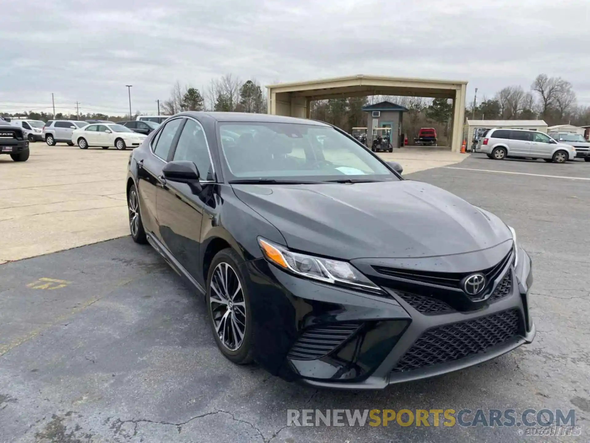 2 Photograph of a damaged car 4T1B11HK3KU799765 TOYOTA CAMRY 2019