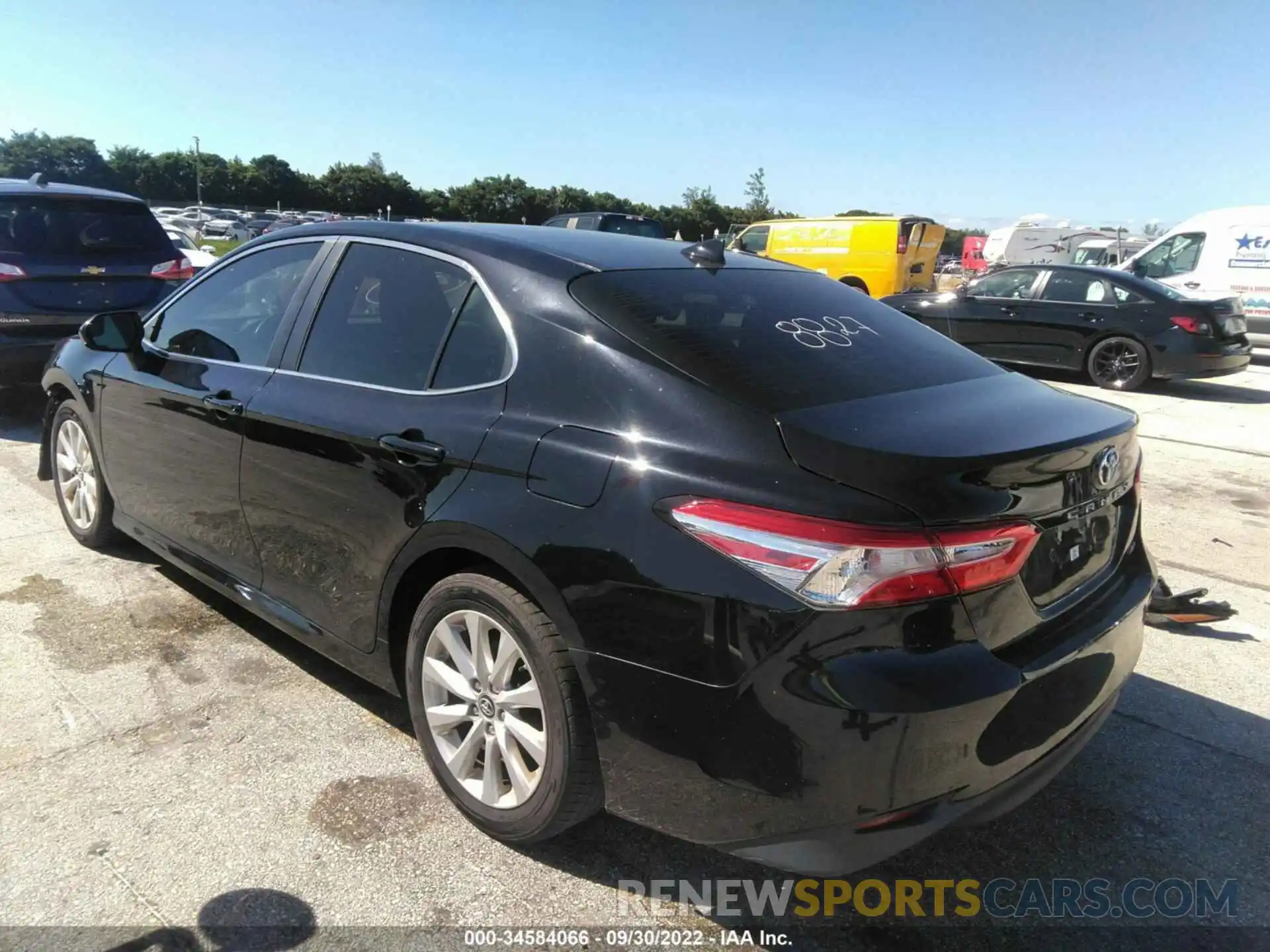 3 Photograph of a damaged car 4T1B11HK3KU799944 TOYOTA CAMRY 2019