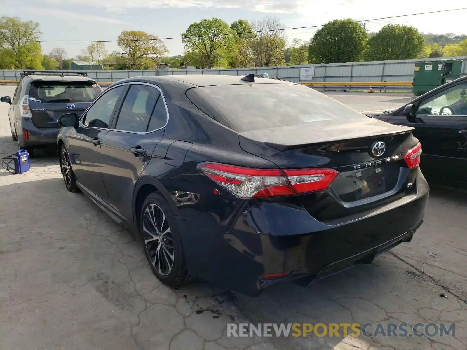 3 Photograph of a damaged car 4T1B11HK3KU802535 TOYOTA CAMRY 2019