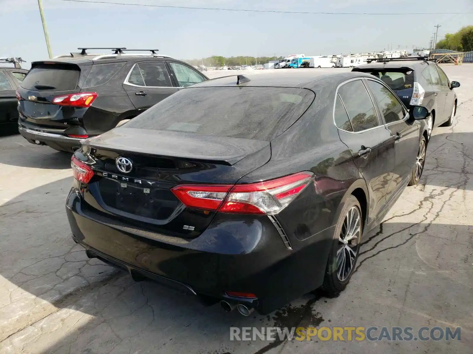 4 Photograph of a damaged car 4T1B11HK3KU802535 TOYOTA CAMRY 2019