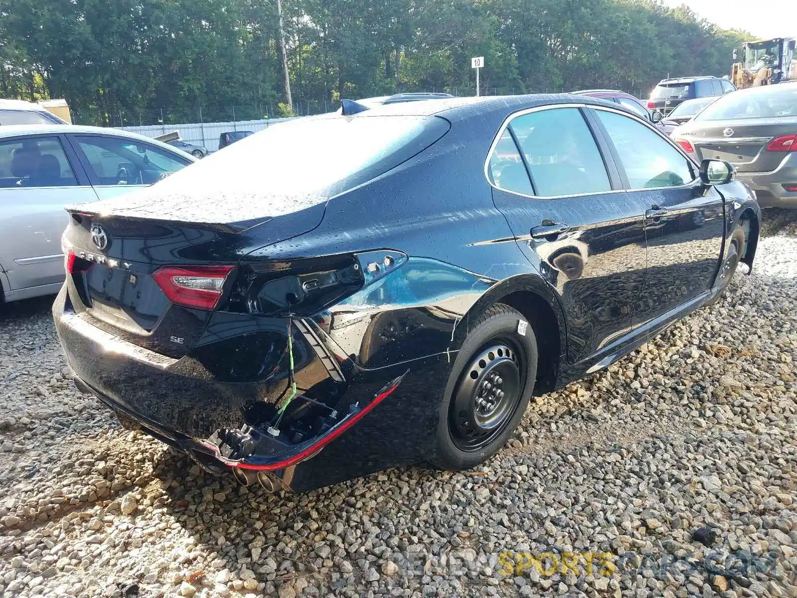 4 Photograph of a damaged car 4T1B11HK3KU803023 TOYOTA CAMRY 2019