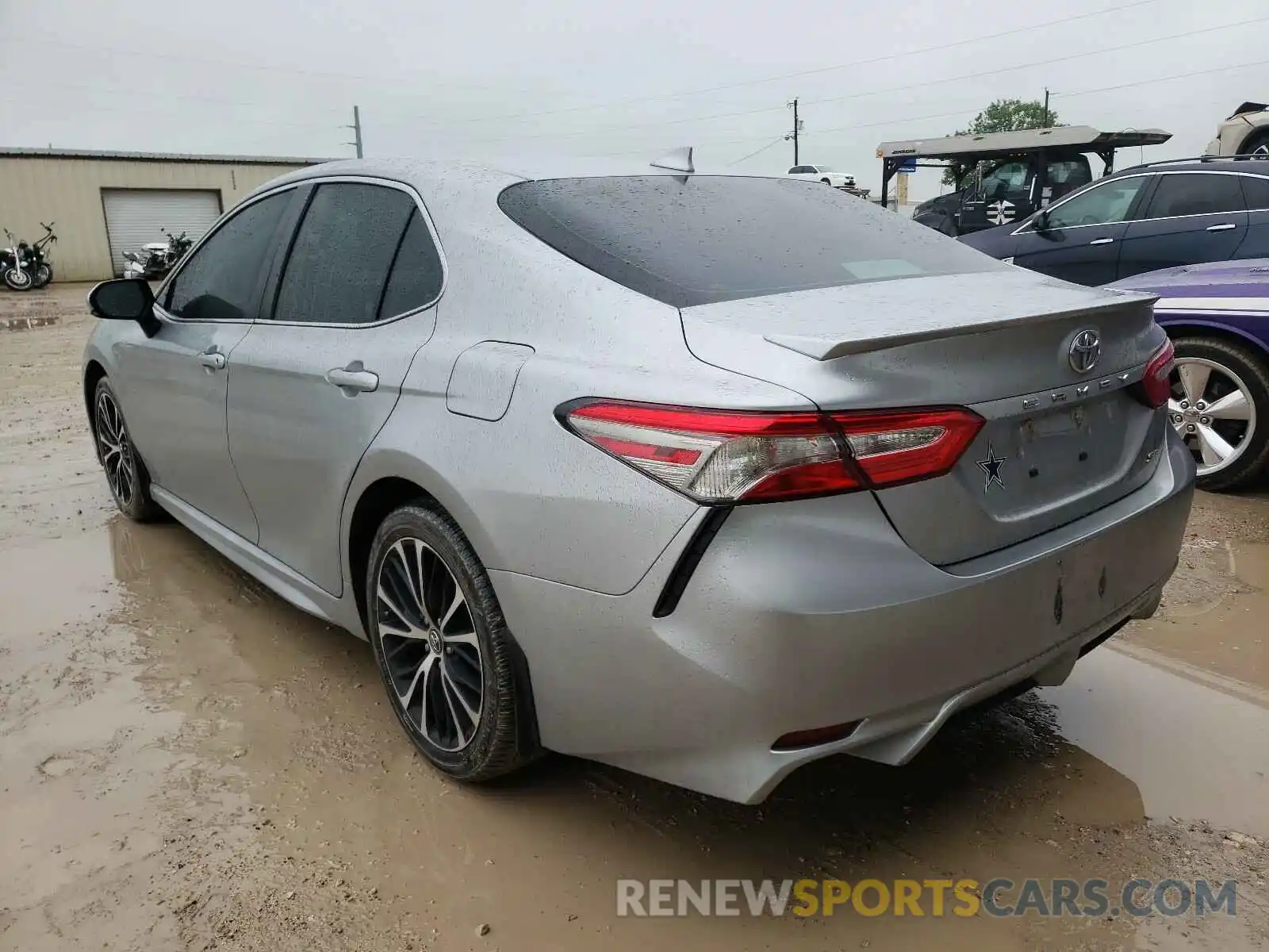 3 Photograph of a damaged car 4T1B11HK3KU803474 TOYOTA CAMRY 2019