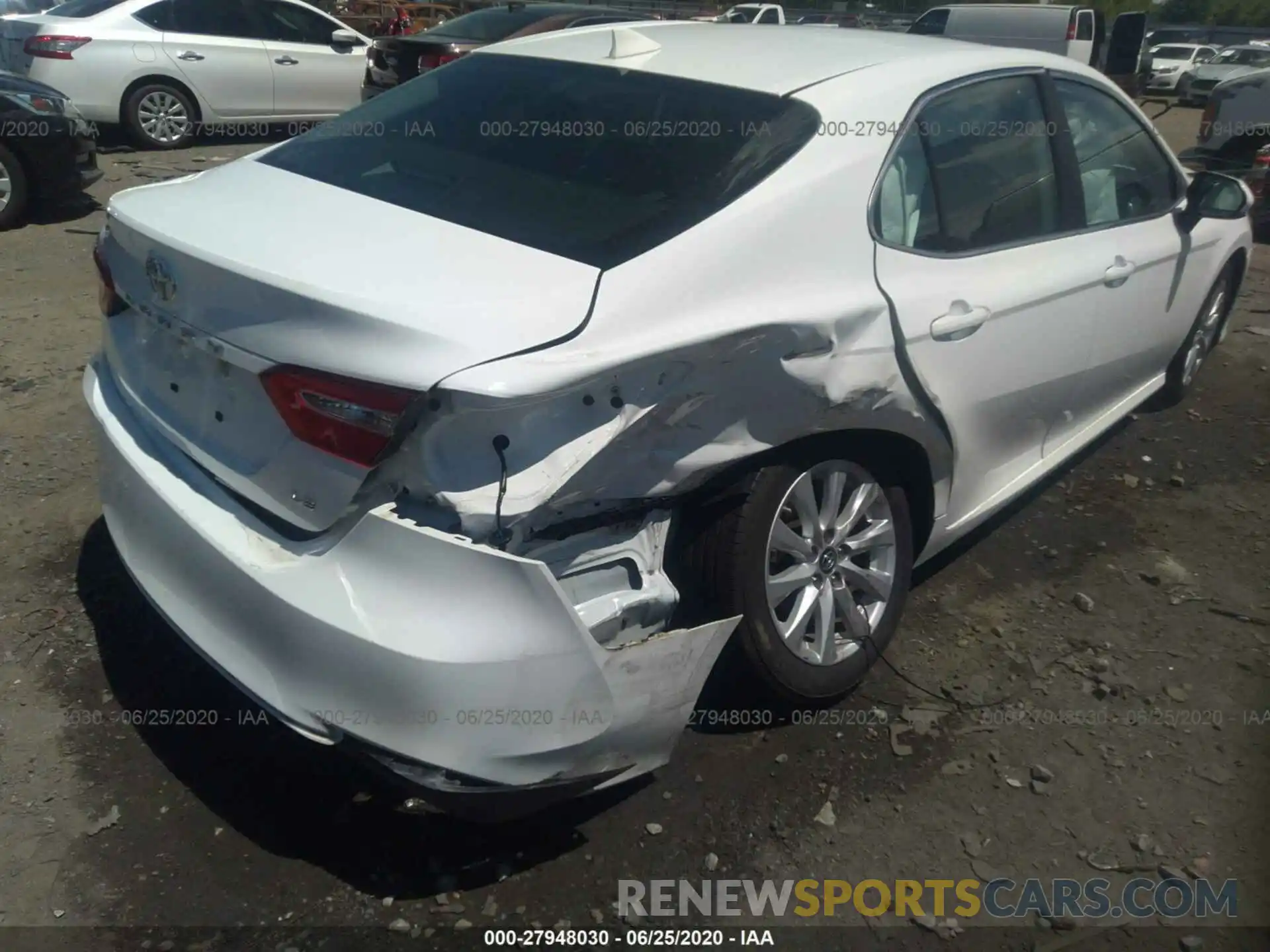 6 Photograph of a damaged car 4T1B11HK3KU803586 TOYOTA CAMRY 2019