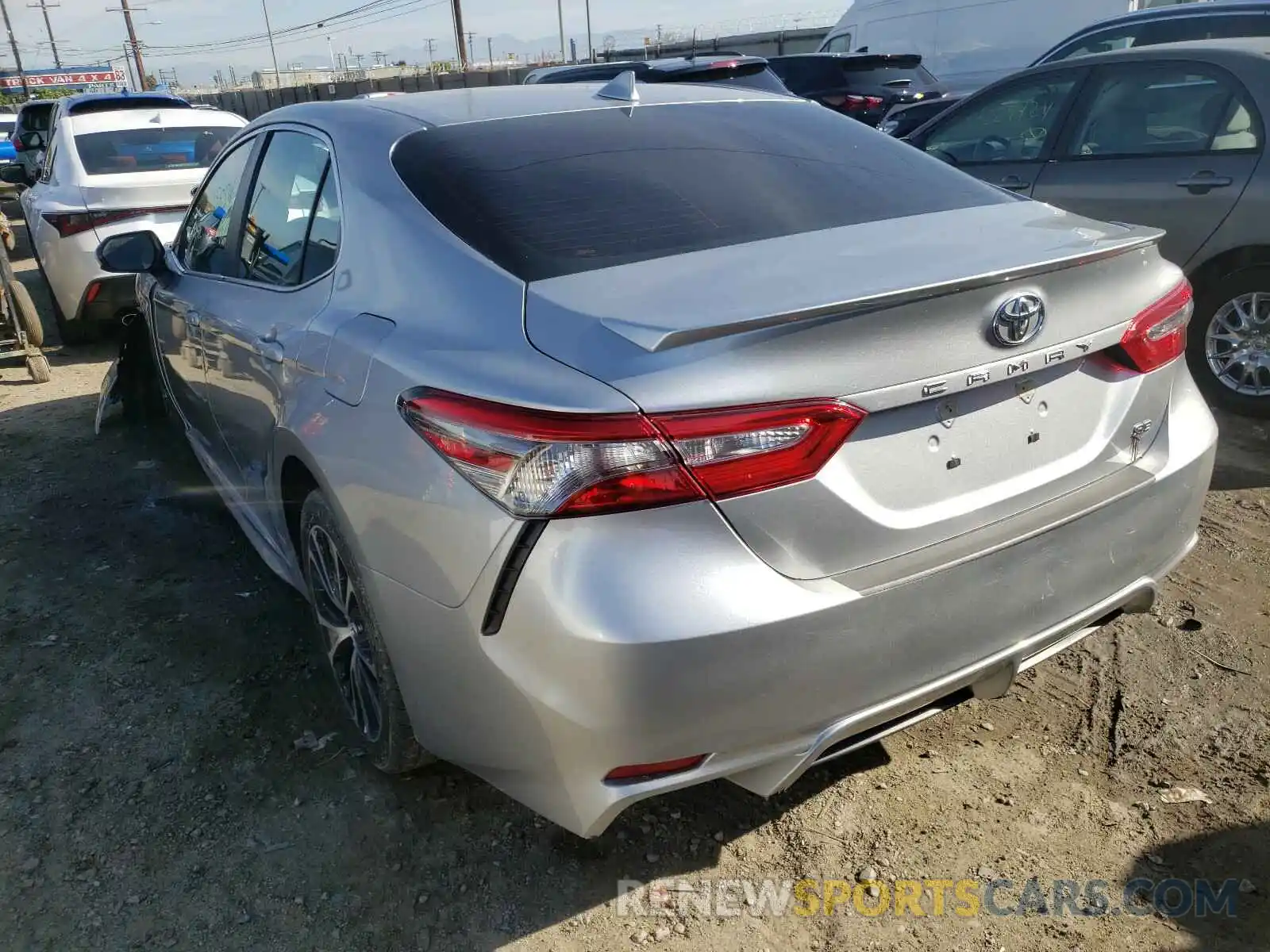 3 Photograph of a damaged car 4T1B11HK3KU805709 TOYOTA CAMRY 2019