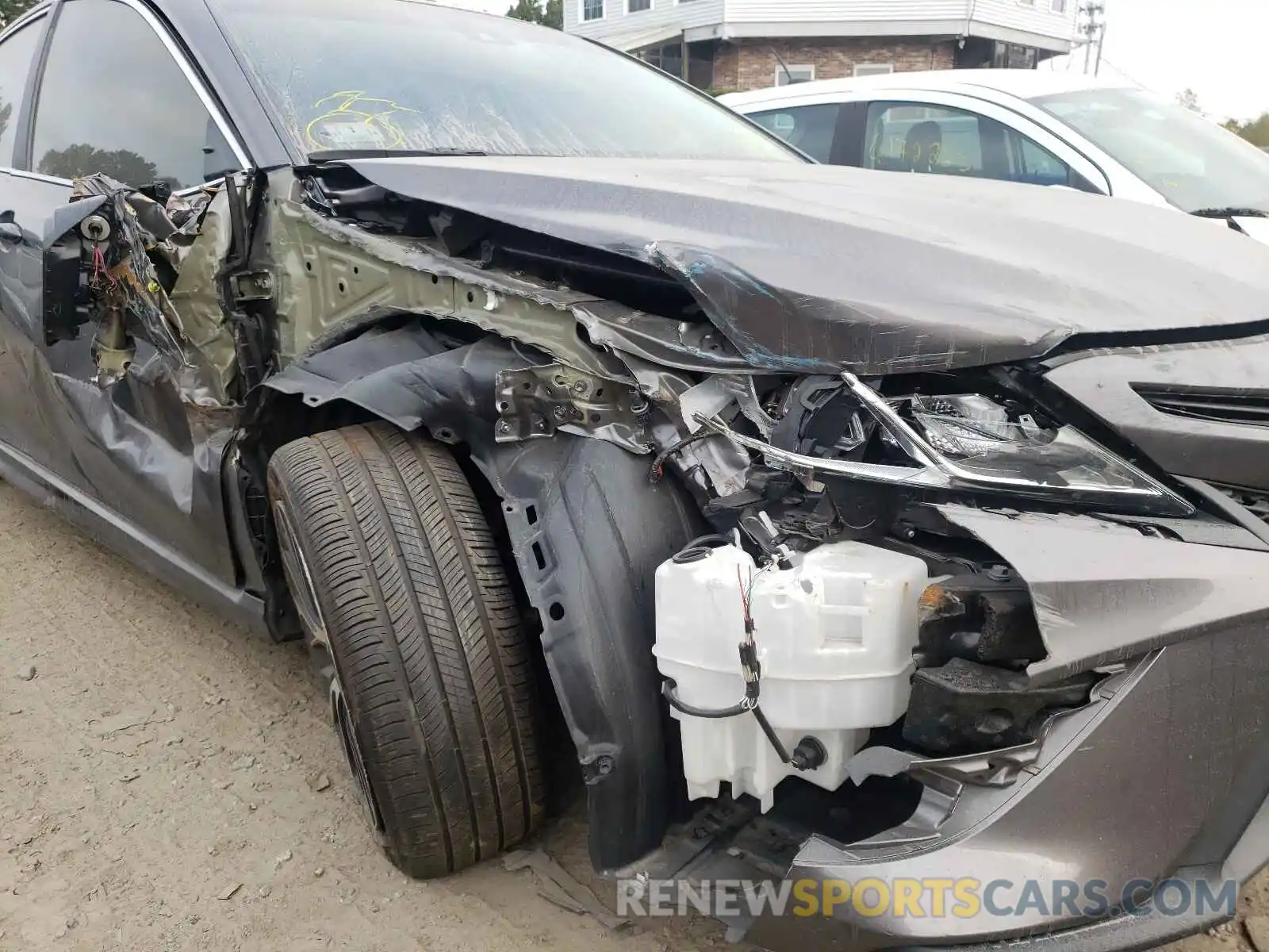 9 Photograph of a damaged car 4T1B11HK3KU807461 TOYOTA CAMRY 2019