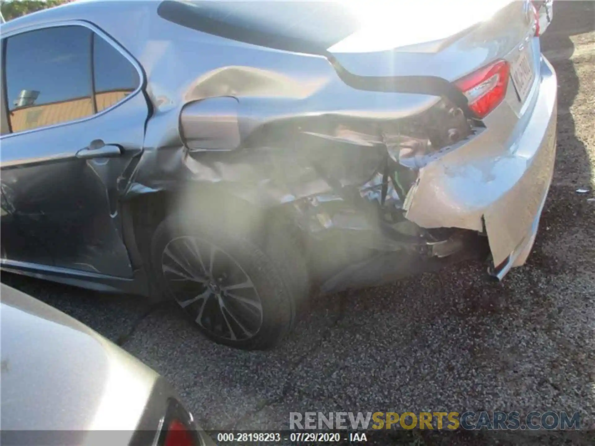 4 Photograph of a damaged car 4T1B11HK3KU807508 TOYOTA CAMRY 2019