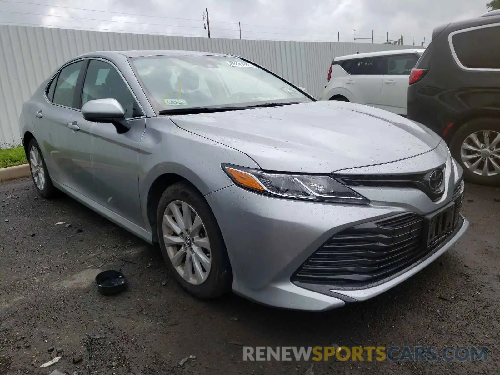 1 Photograph of a damaged car 4T1B11HK3KU807606 TOYOTA CAMRY 2019