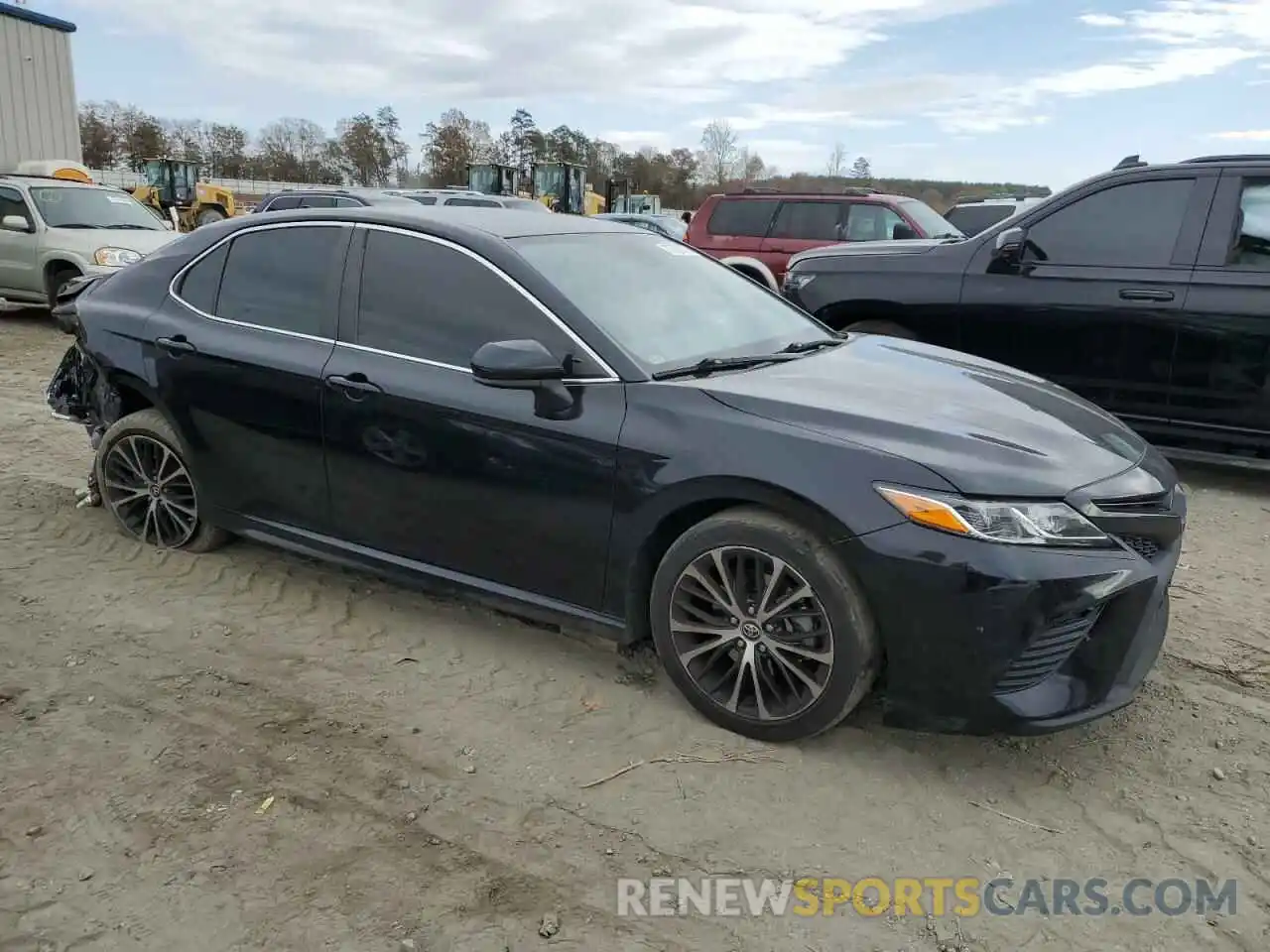 4 Photograph of a damaged car 4T1B11HK3KU807752 TOYOTA CAMRY 2019