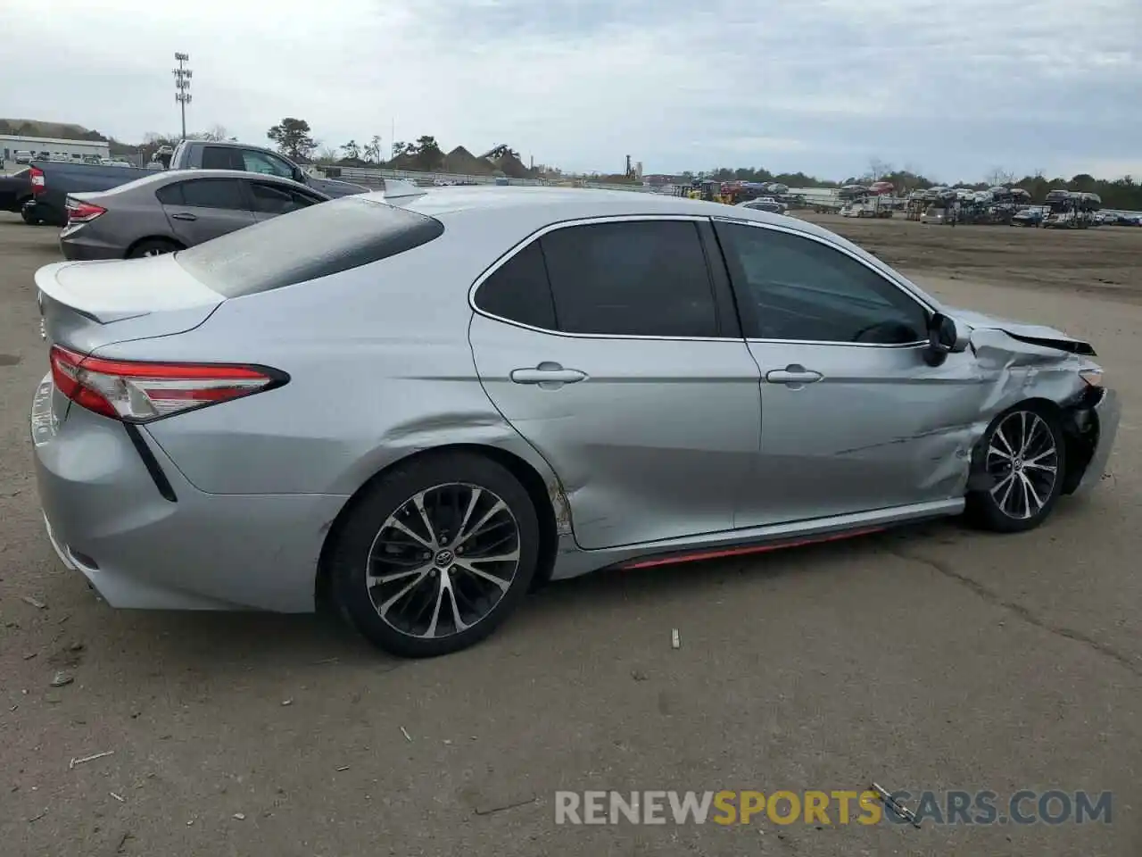 3 Photograph of a damaged car 4T1B11HK3KU807864 TOYOTA CAMRY 2019