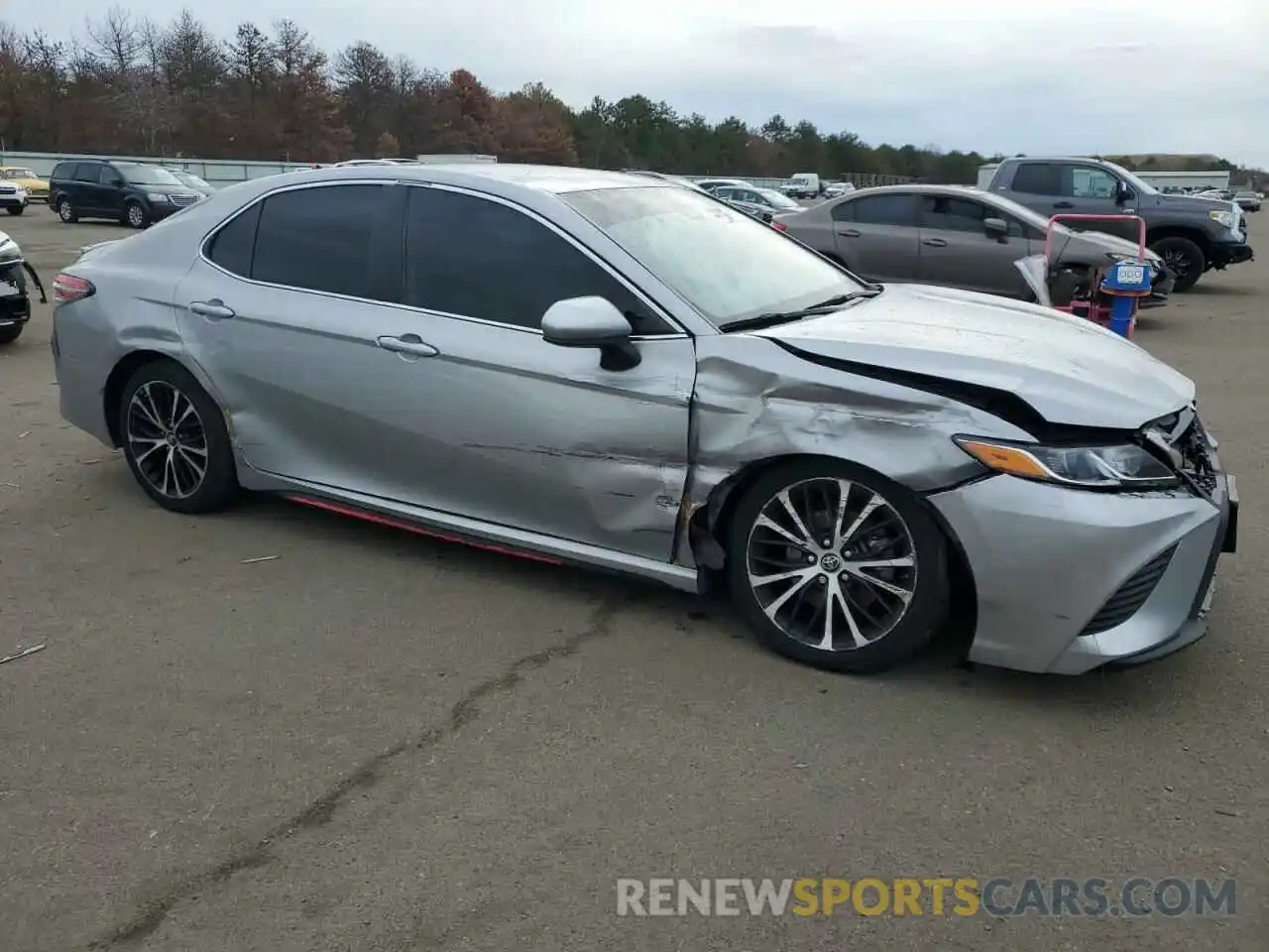 4 Photograph of a damaged car 4T1B11HK3KU807864 TOYOTA CAMRY 2019