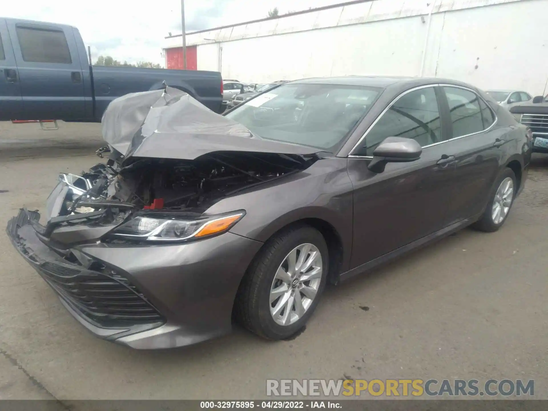 2 Photograph of a damaged car 4T1B11HK3KU808464 TOYOTA CAMRY 2019