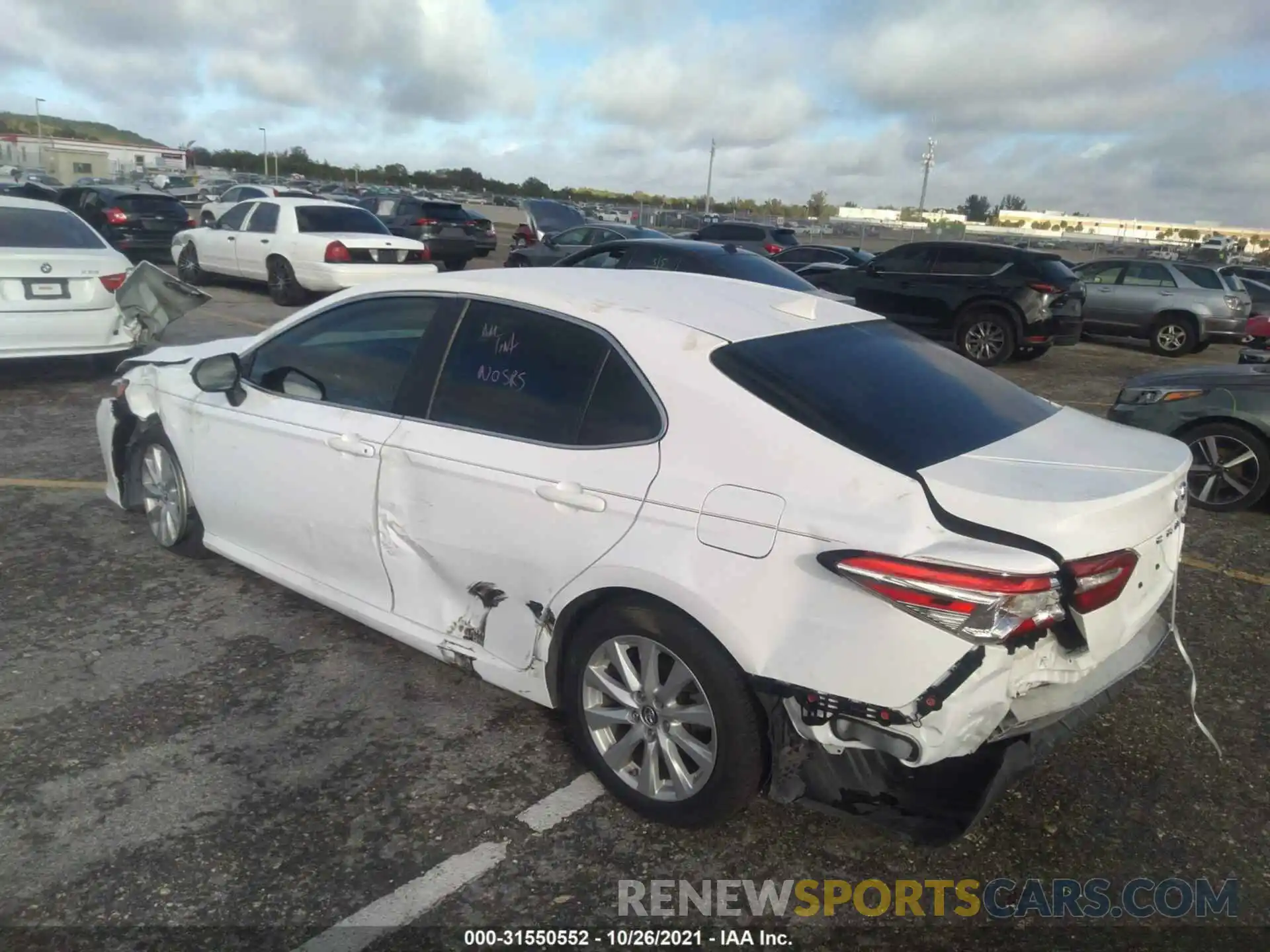 3 Photograph of a damaged car 4T1B11HK3KU808965 TOYOTA CAMRY 2019