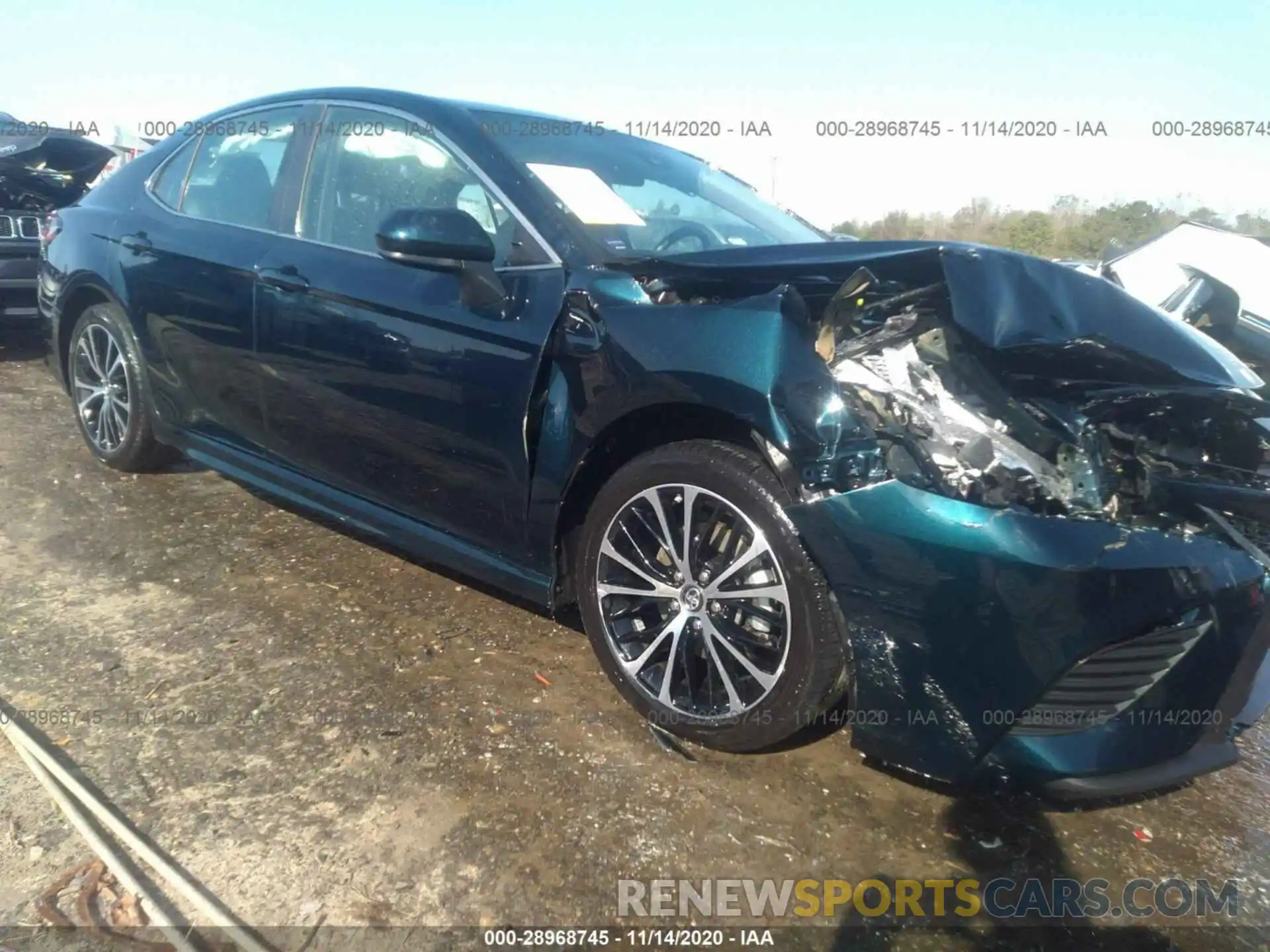 1 Photograph of a damaged car 4T1B11HK3KU812157 TOYOTA CAMRY 2019