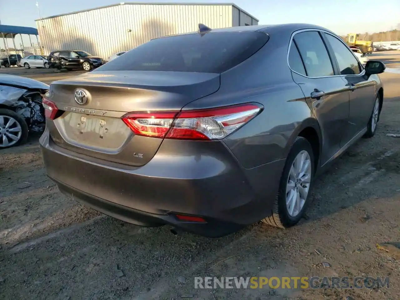 4 Photograph of a damaged car 4T1B11HK3KU812918 TOYOTA CAMRY 2019