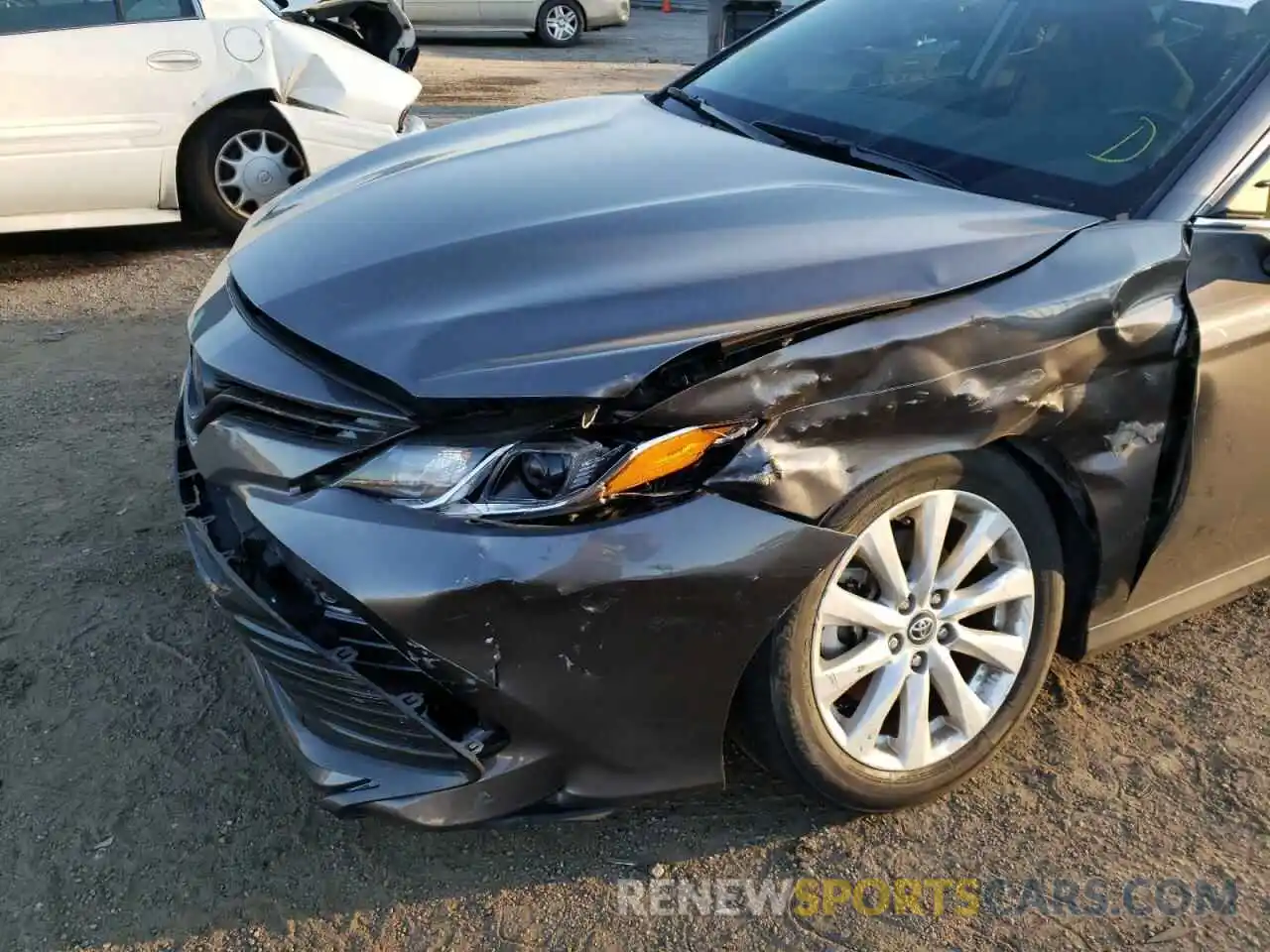 9 Photograph of a damaged car 4T1B11HK3KU812918 TOYOTA CAMRY 2019