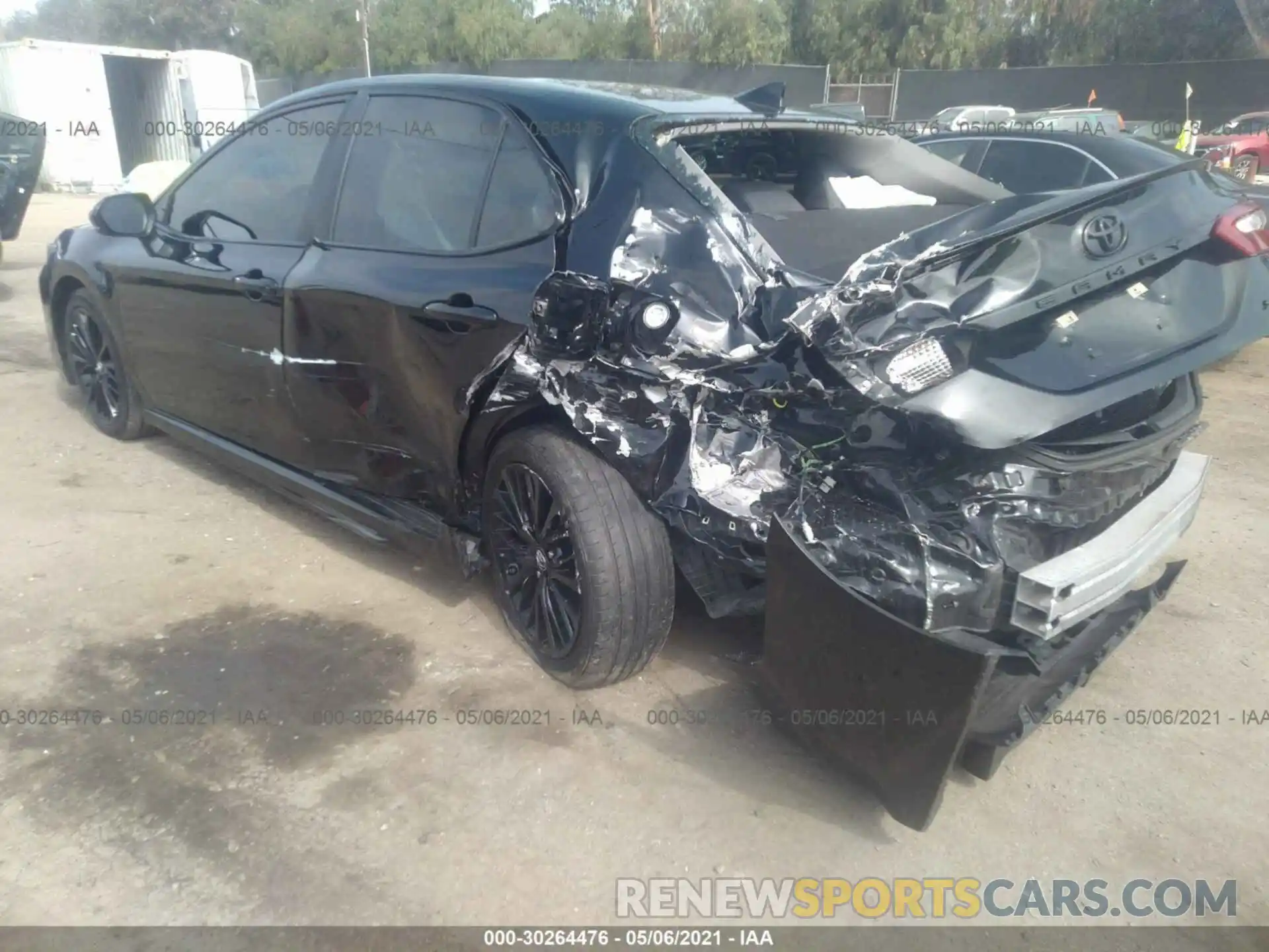 3 Photograph of a damaged car 4T1B11HK3KU816726 TOYOTA CAMRY 2019