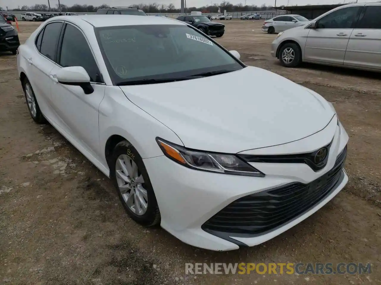 1 Photograph of a damaged car 4T1B11HK3KU818556 TOYOTA CAMRY 2019