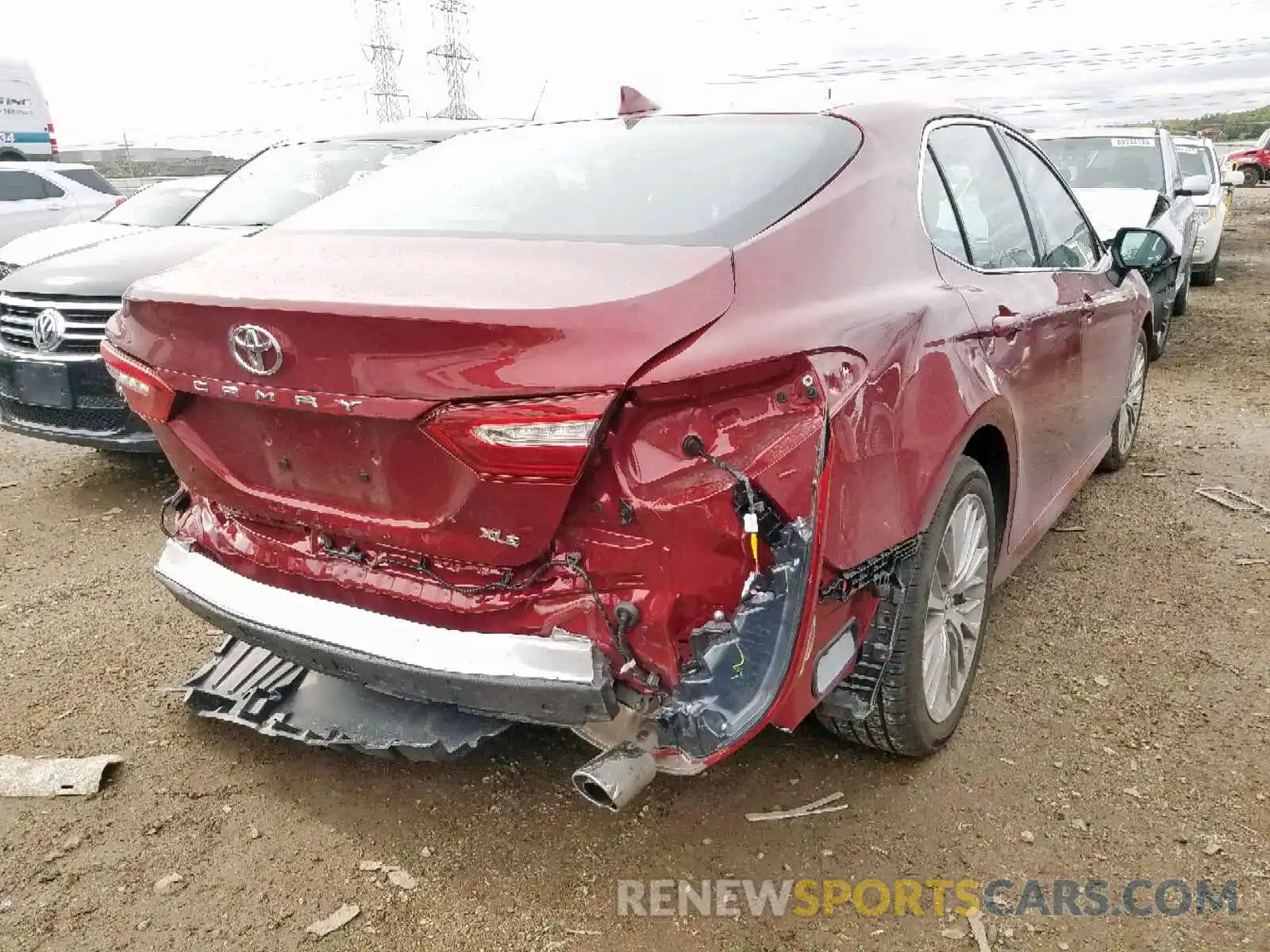 4 Photograph of a damaged car 4T1B11HK3KU818685 TOYOTA CAMRY 2019