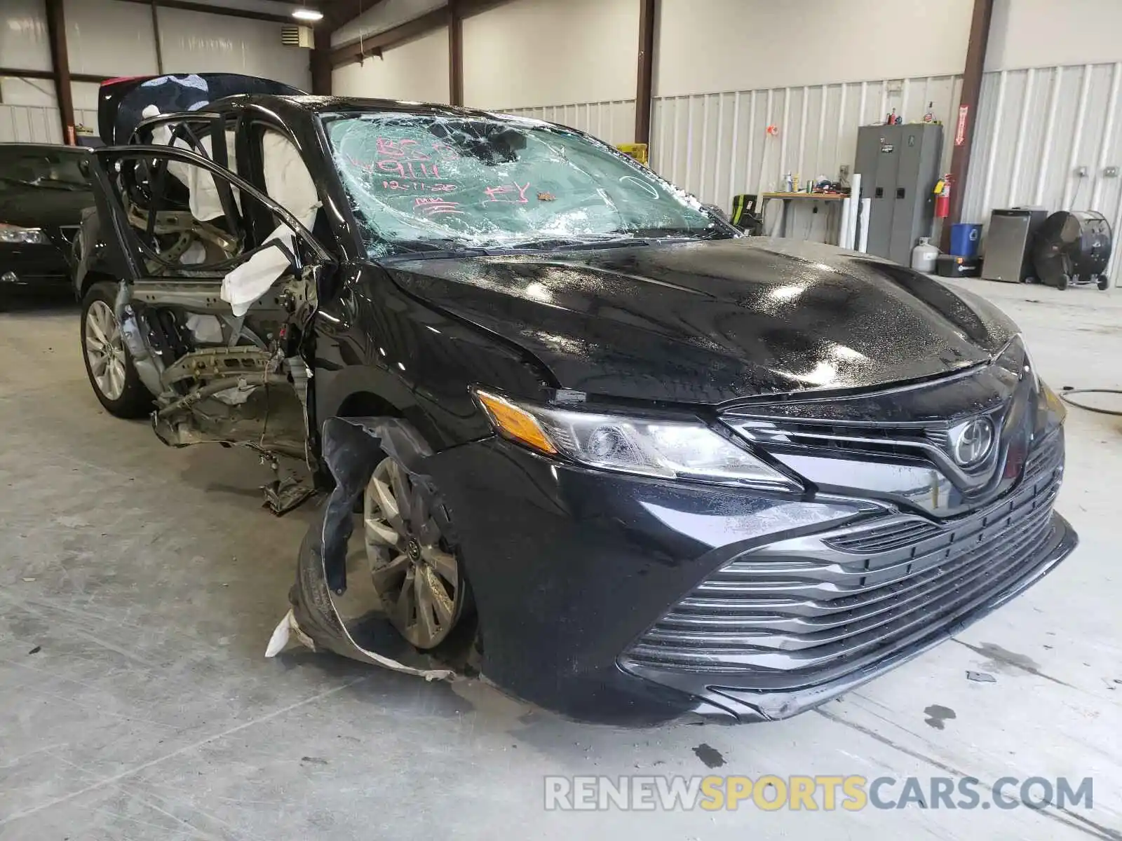 1 Photograph of a damaged car 4T1B11HK3KU819111 TOYOTA CAMRY 2019