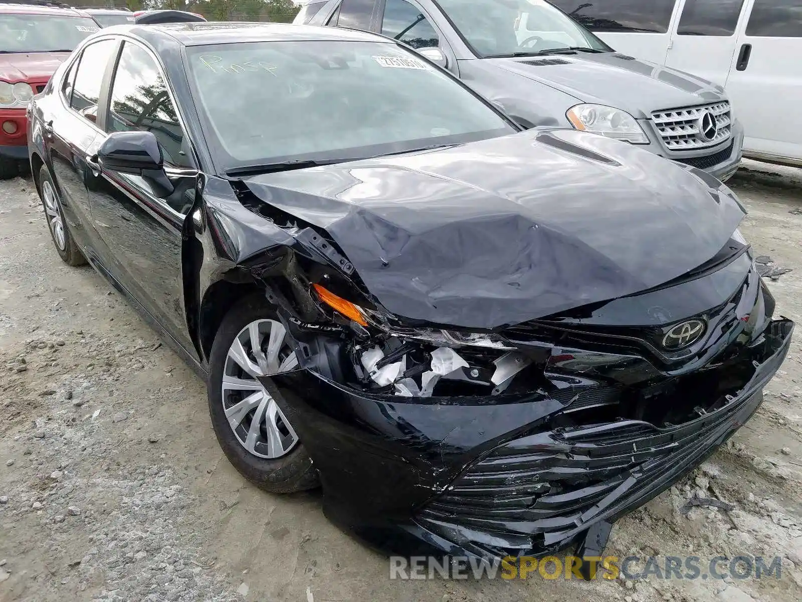 1 Photograph of a damaged car 4T1B11HK3KU820324 TOYOTA CAMRY 2019