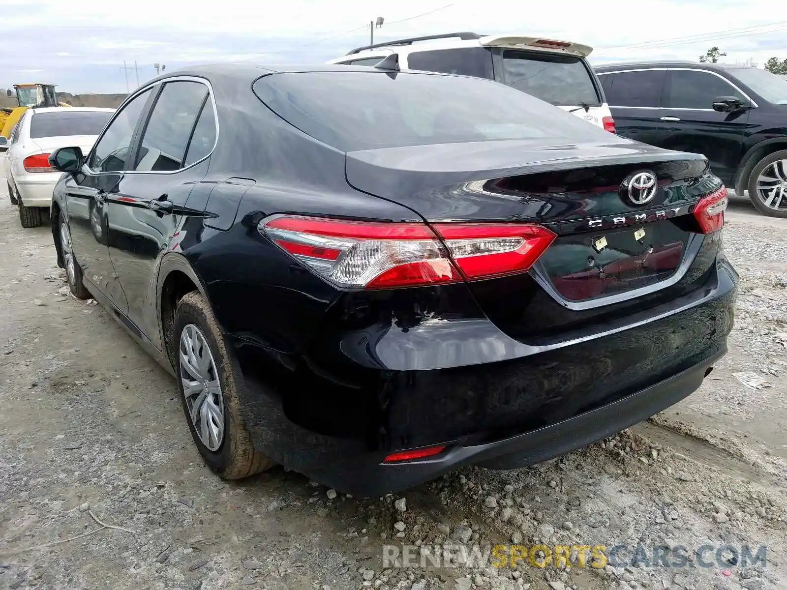 3 Photograph of a damaged car 4T1B11HK3KU820324 TOYOTA CAMRY 2019