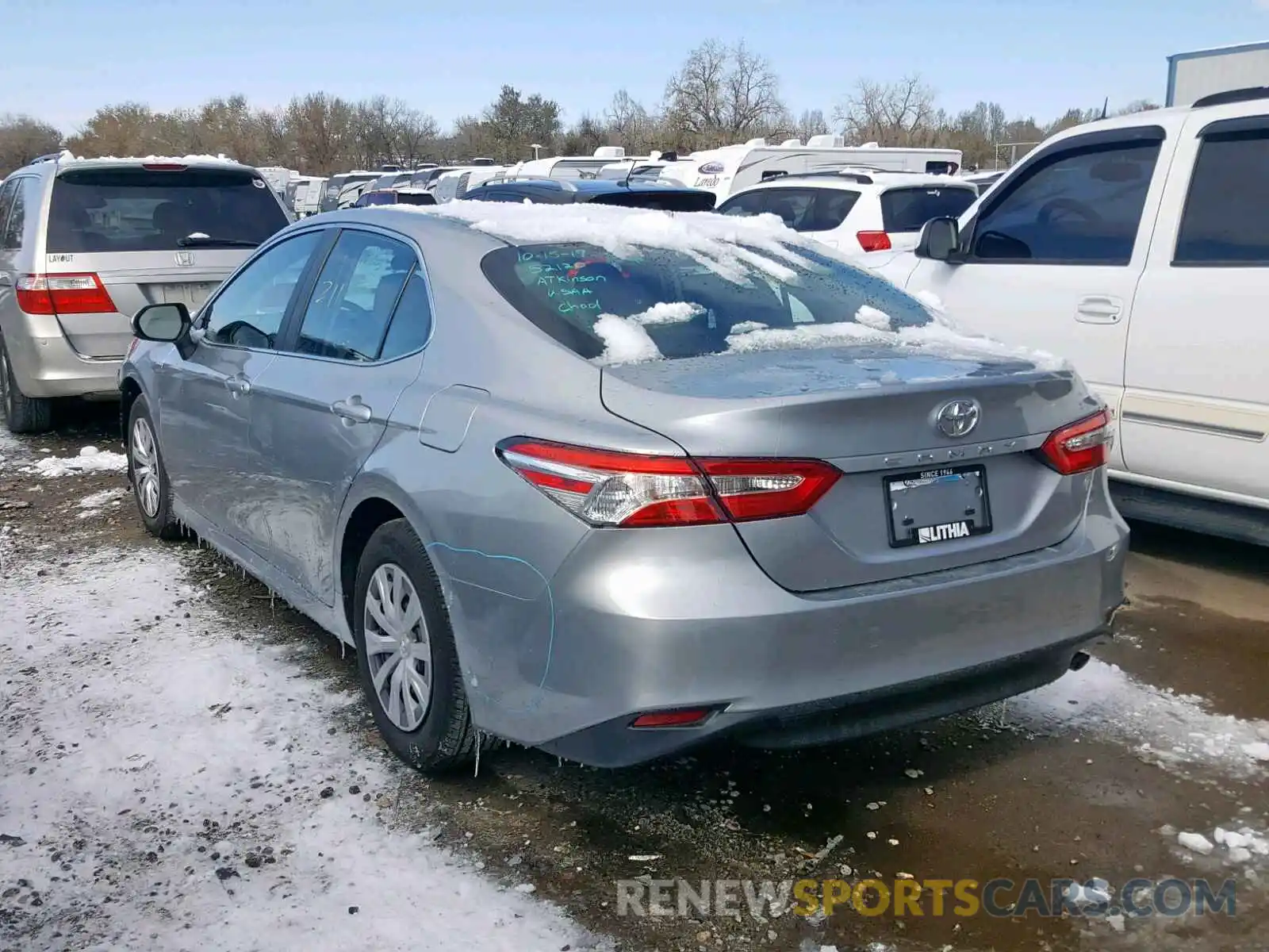 3 Photograph of a damaged car 4T1B11HK3KU821652 TOYOTA CAMRY 2019