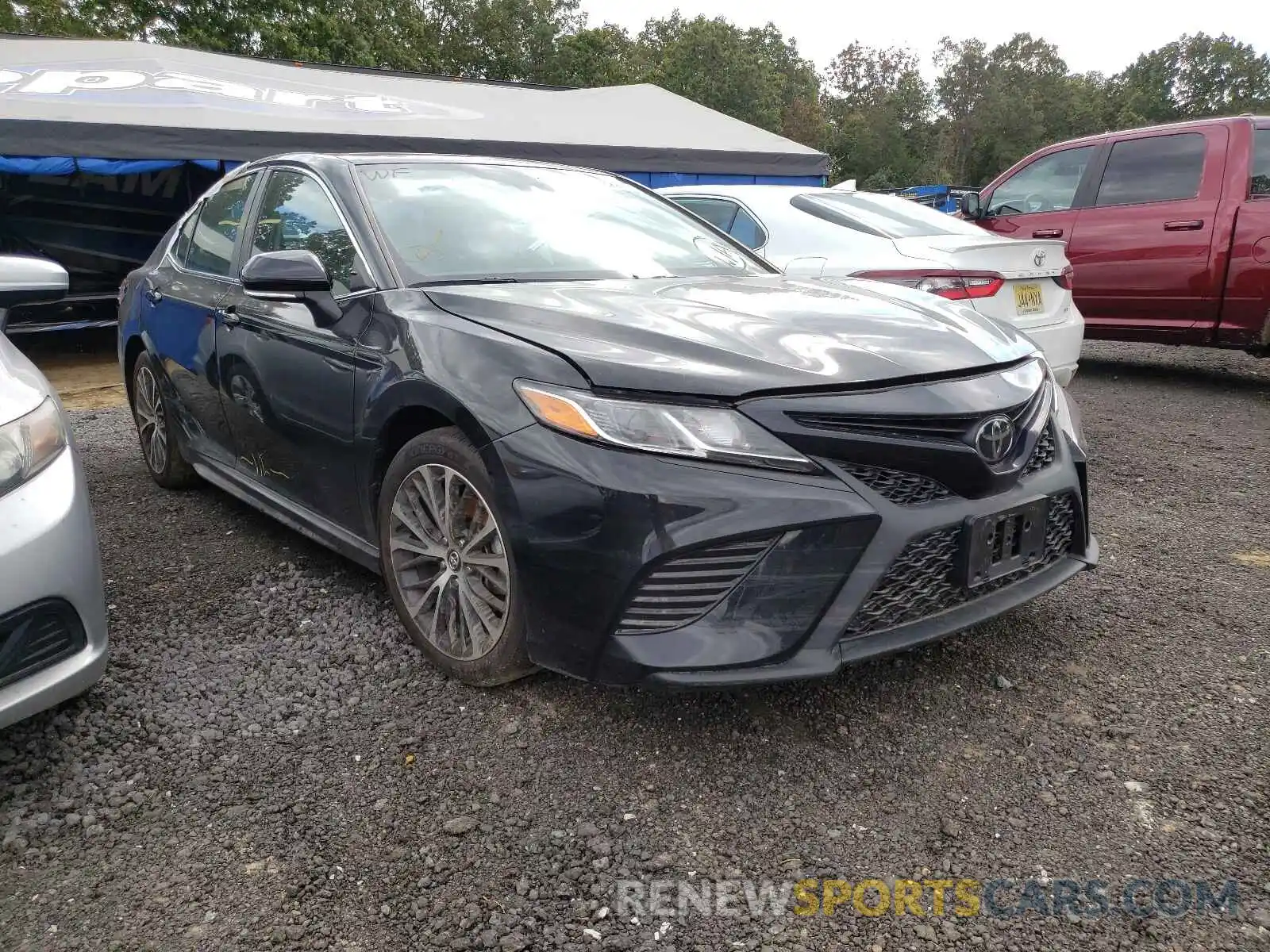 1 Photograph of a damaged car 4T1B11HK3KU822753 TOYOTA CAMRY 2019