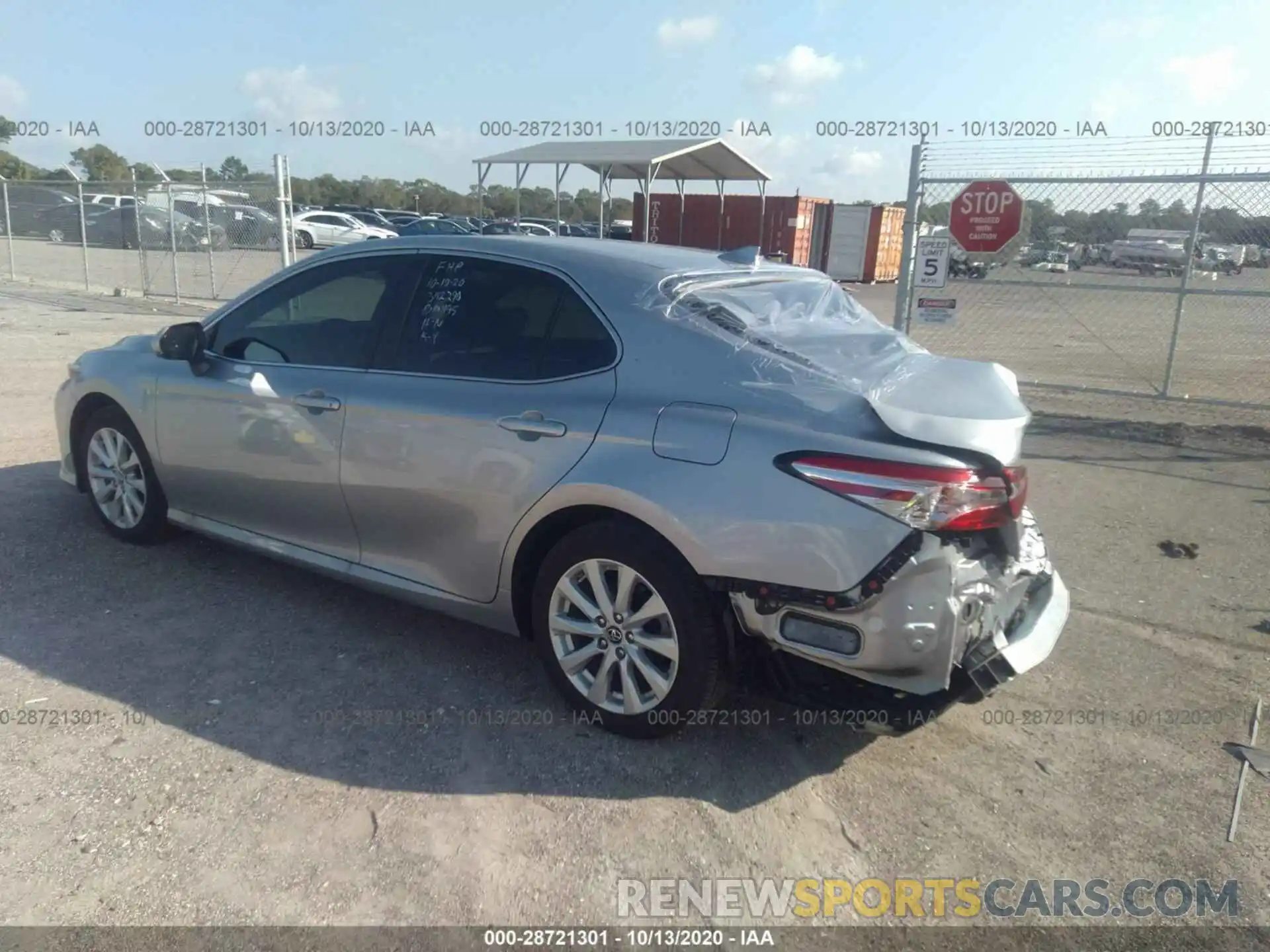 3 Photograph of a damaged car 4T1B11HK3KU823448 TOYOTA CAMRY 2019