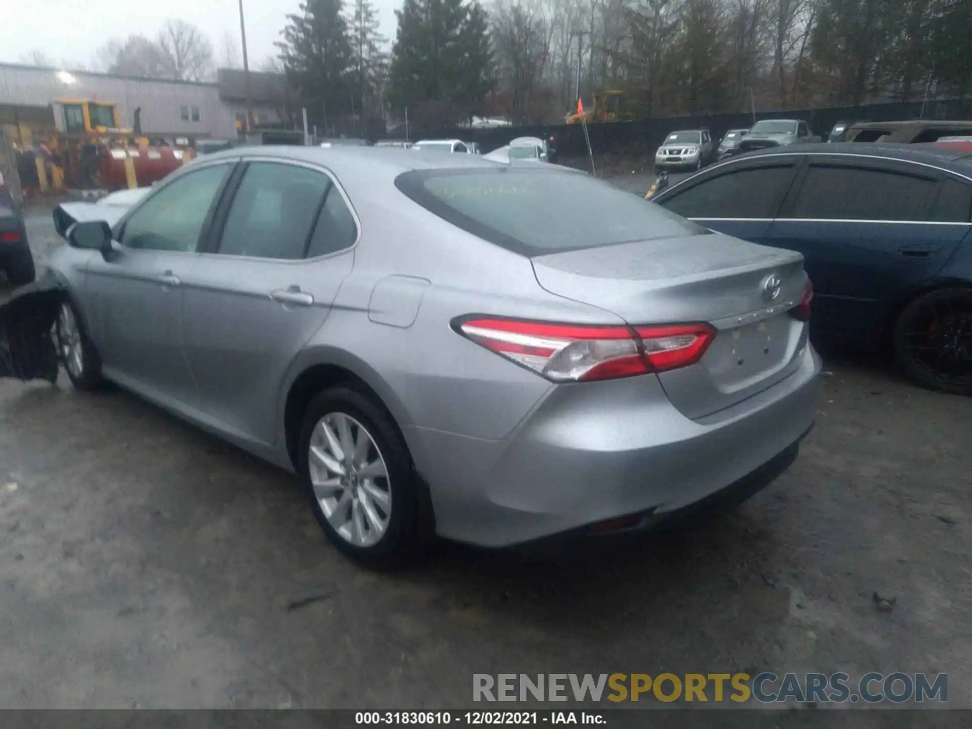 3 Photograph of a damaged car 4T1B11HK3KU823966 TOYOTA CAMRY 2019