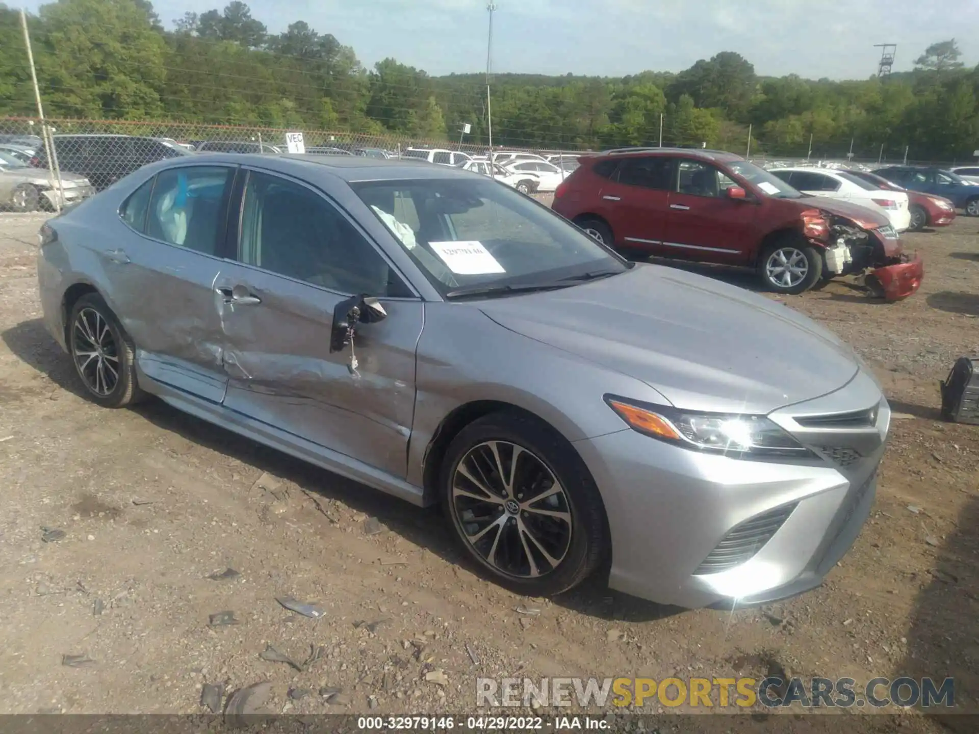 1 Photograph of a damaged car 4T1B11HK3KU825541 TOYOTA CAMRY 2019